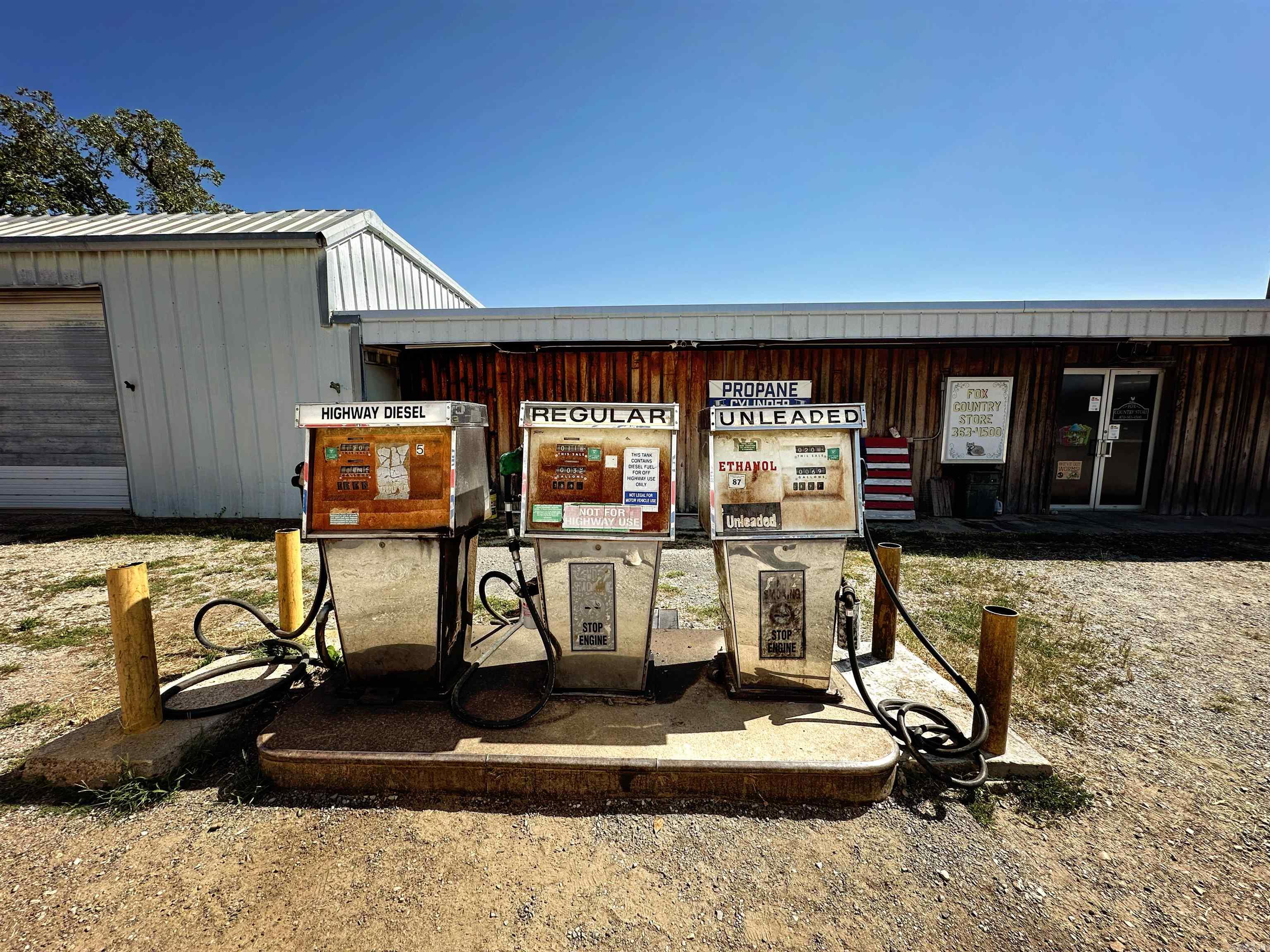 15984 Hwy 263  Fox, AR