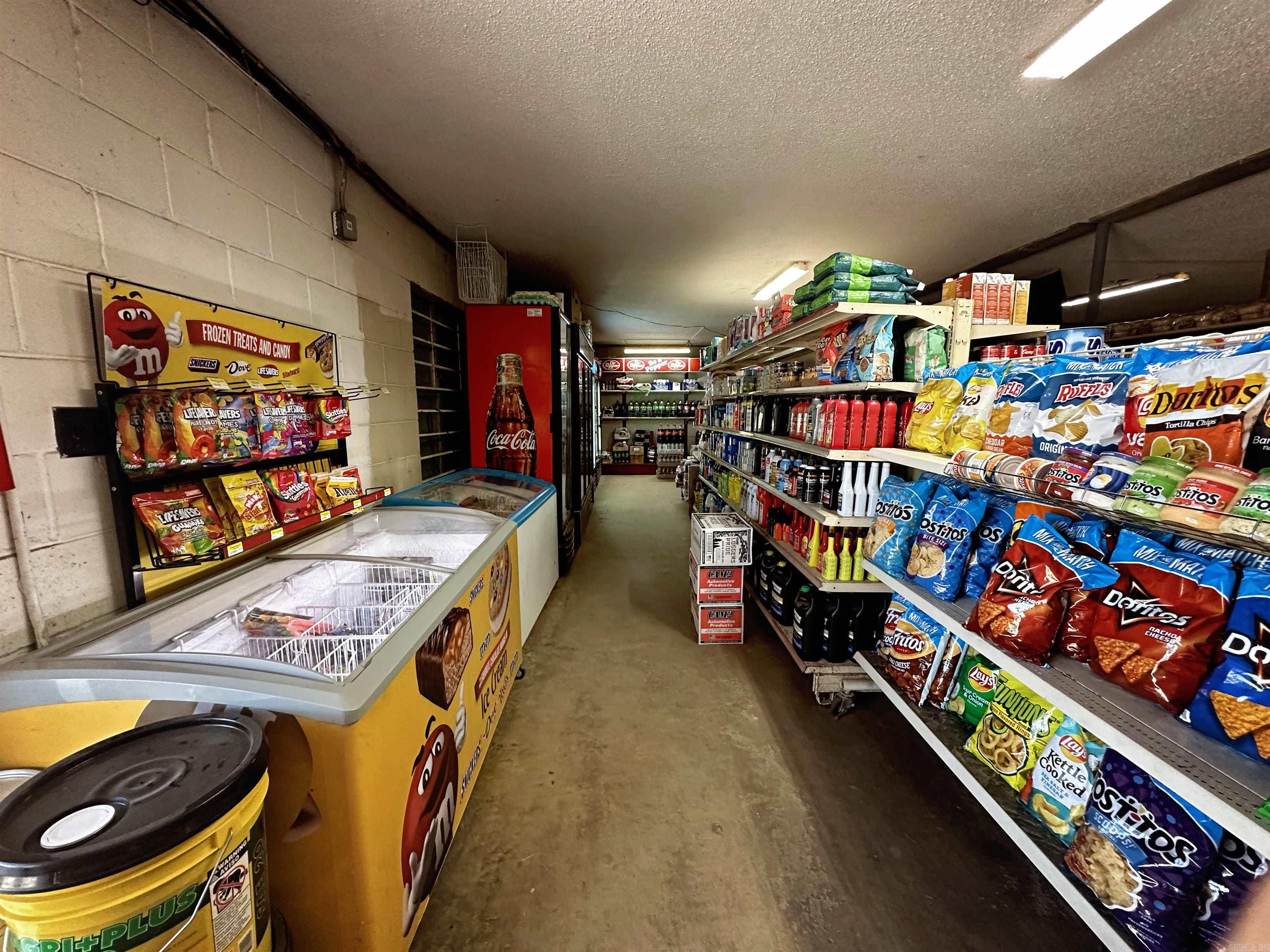15984 Hwy 263  Fox, AR