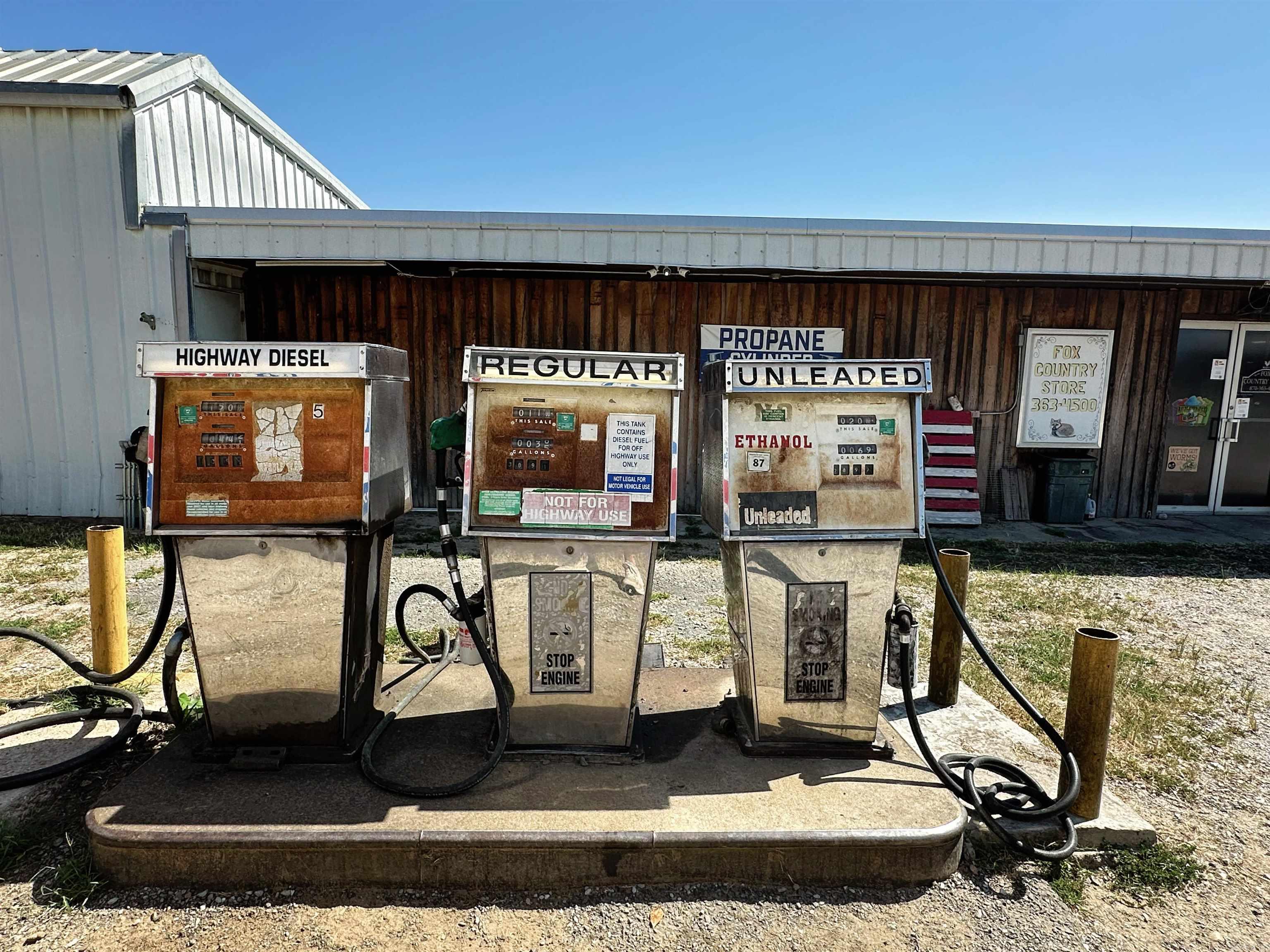 15984 Hwy 263  Fox, AR