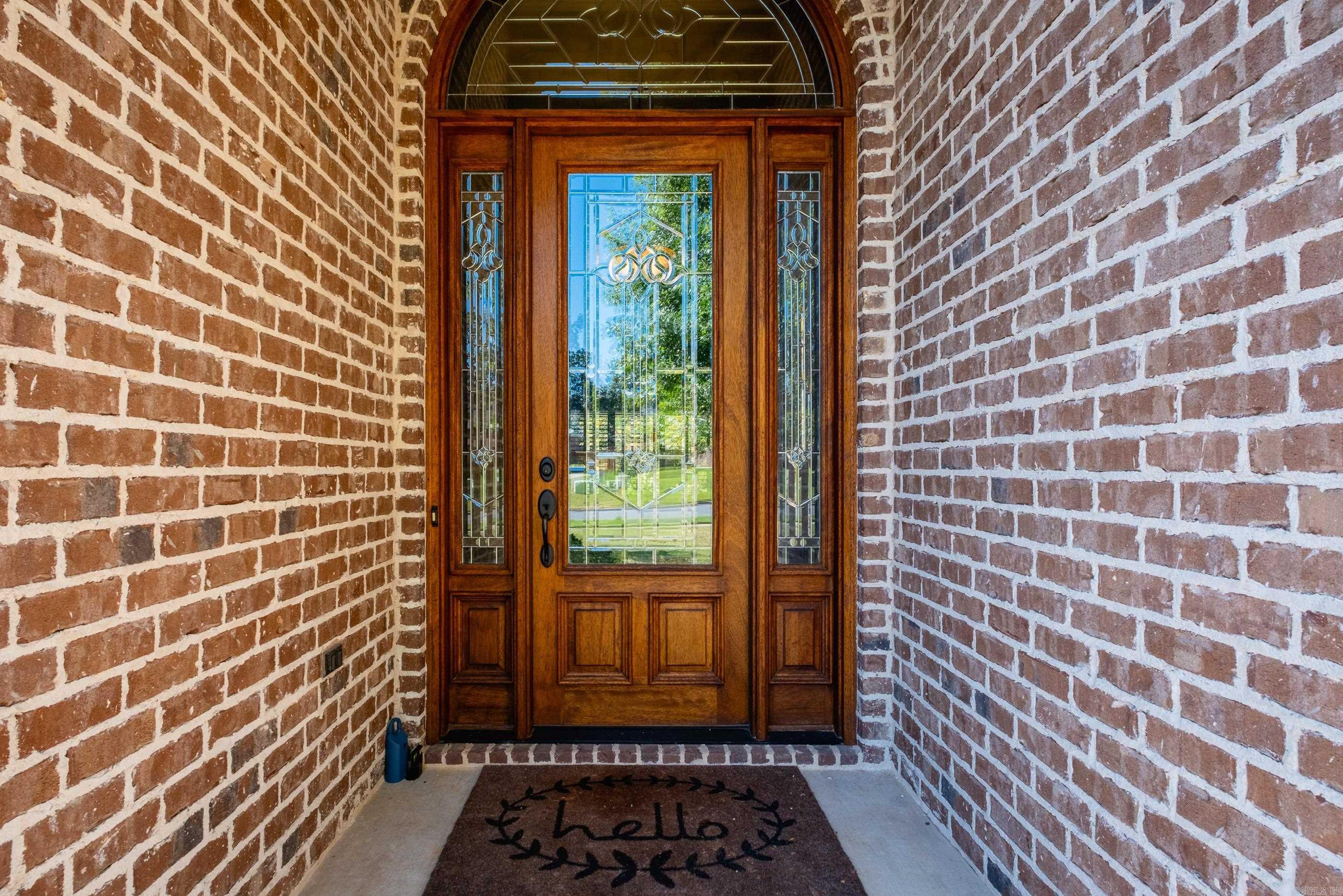 123 Lake Valley  Maumelle, AR