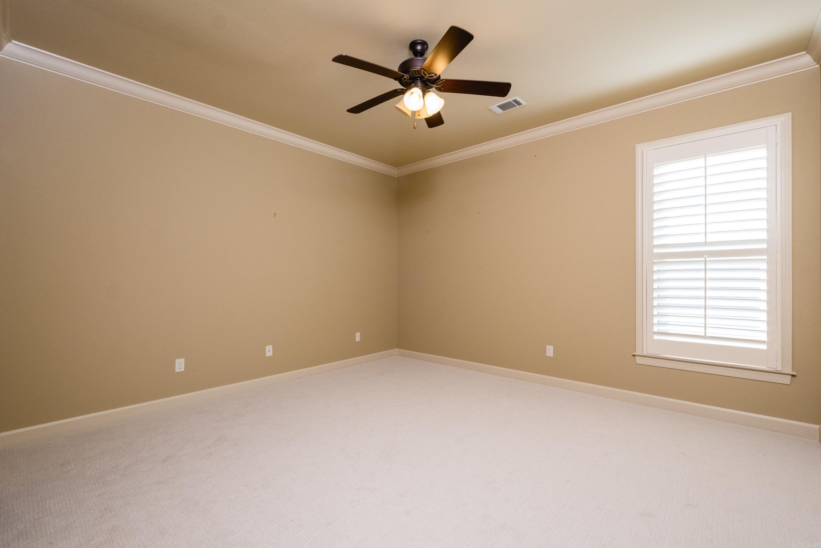 123 Lake Valley  Maumelle, AR