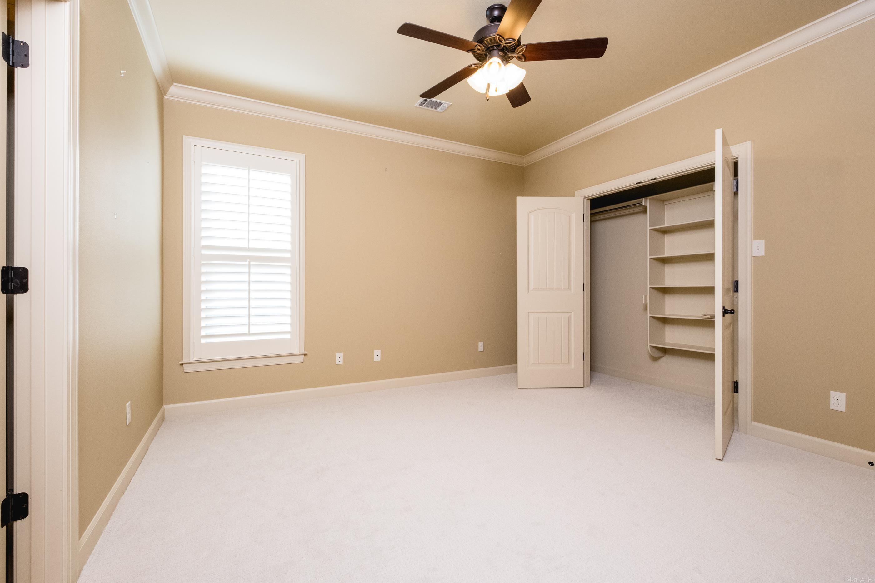 123 Lake Valley  Maumelle, AR