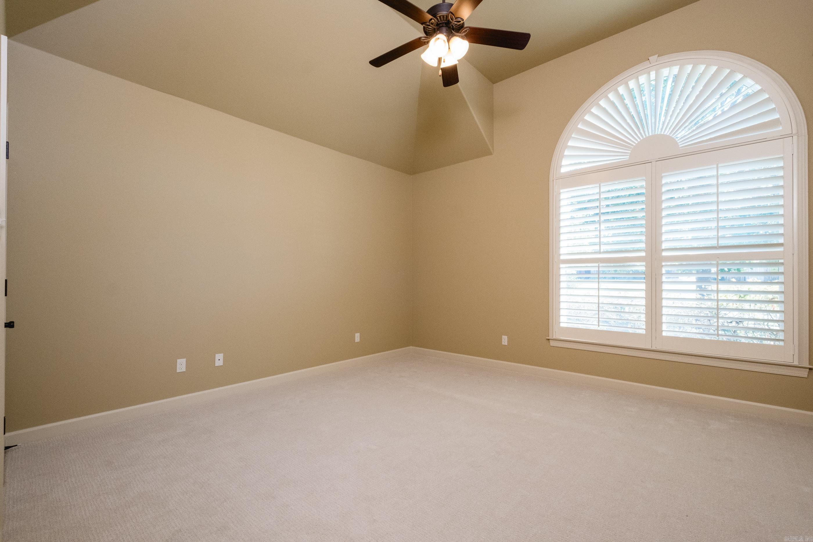 123 Lake Valley  Maumelle, AR