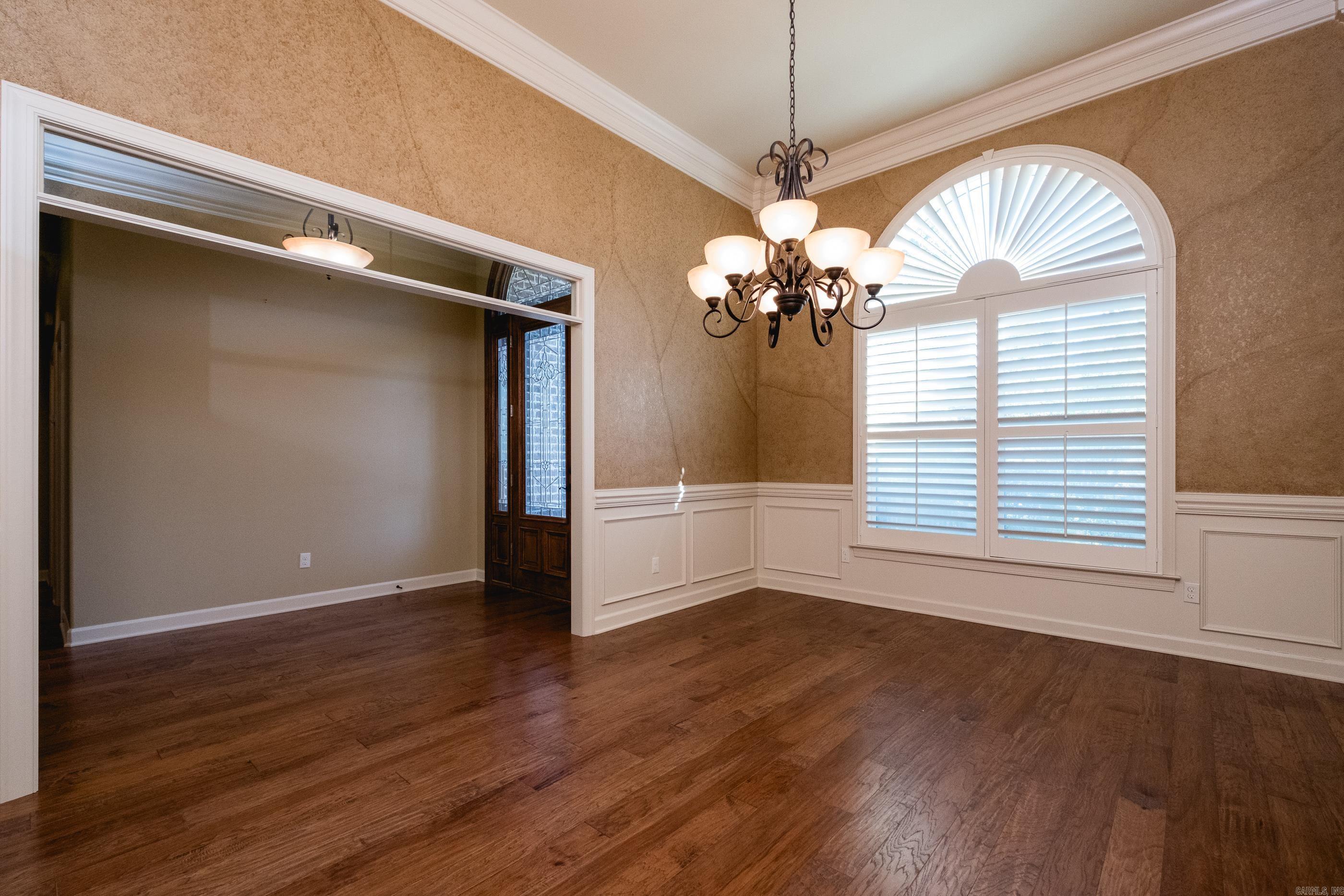 123 Lake Valley  Maumelle, AR