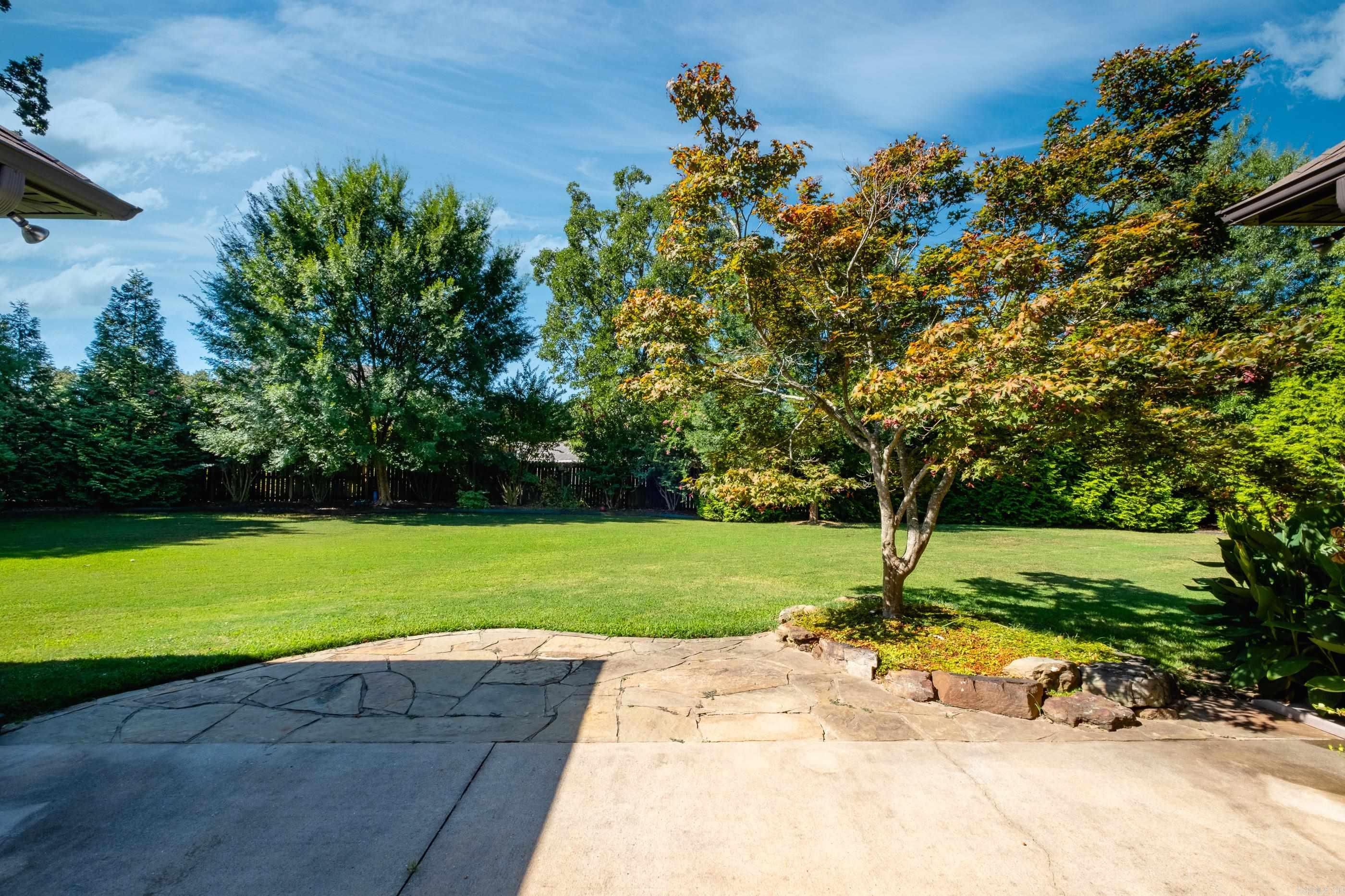 123 Lake Valley  Maumelle, AR