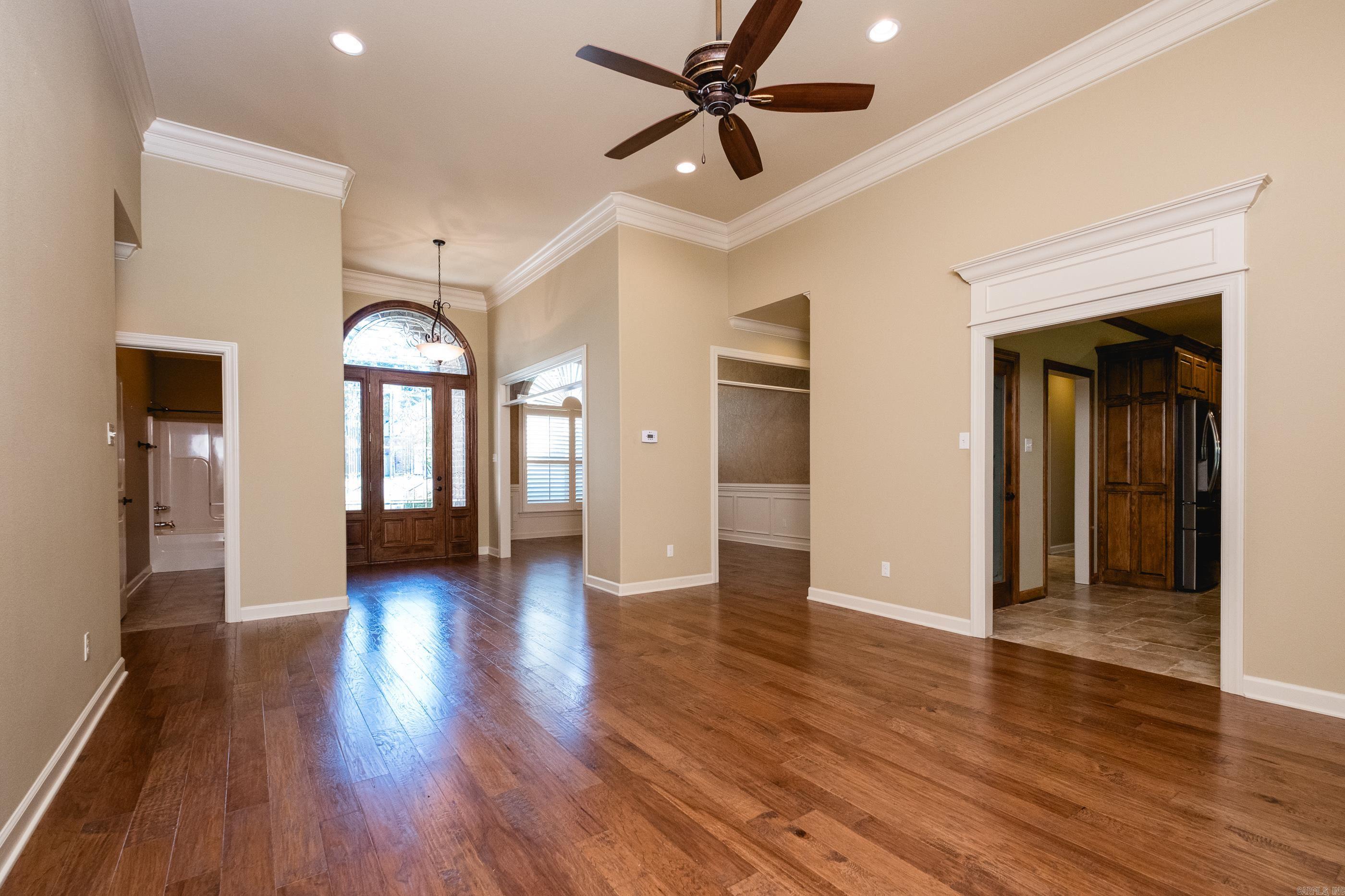 123 Lake Valley  Maumelle, AR