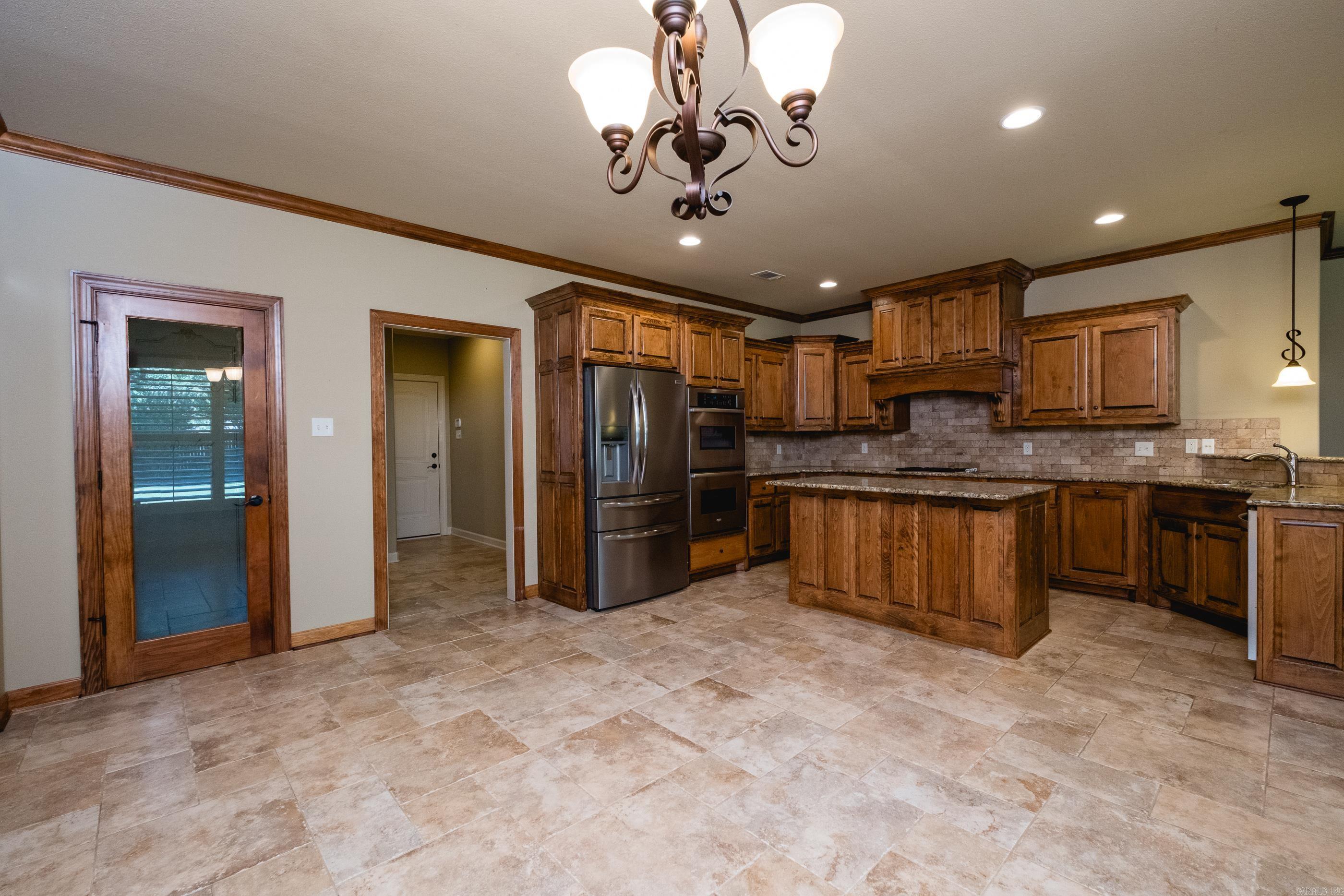 123 Lake Valley  Maumelle, AR