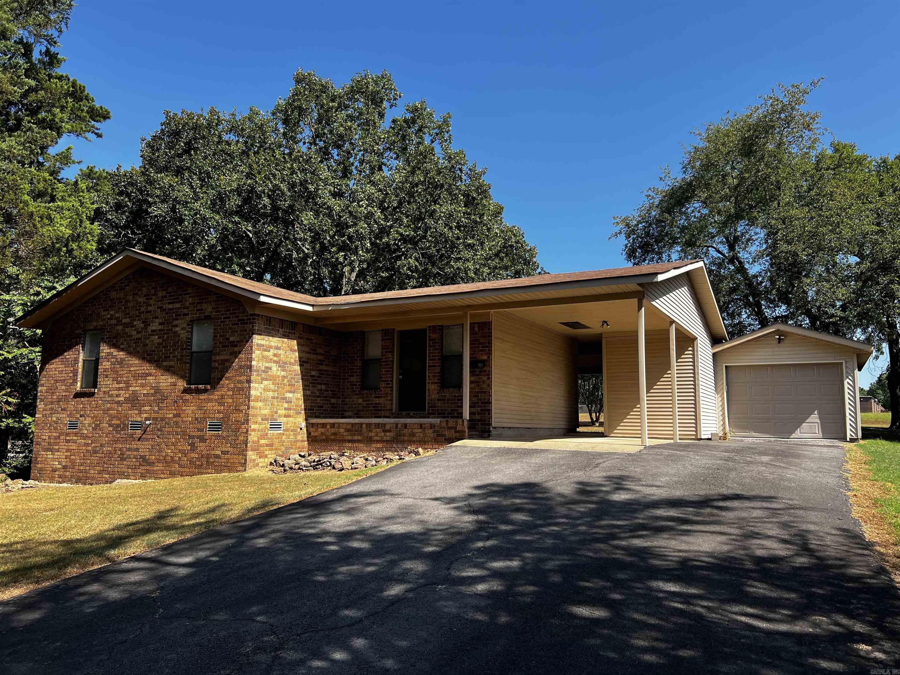 706 W Pine  Heber Springs, AR