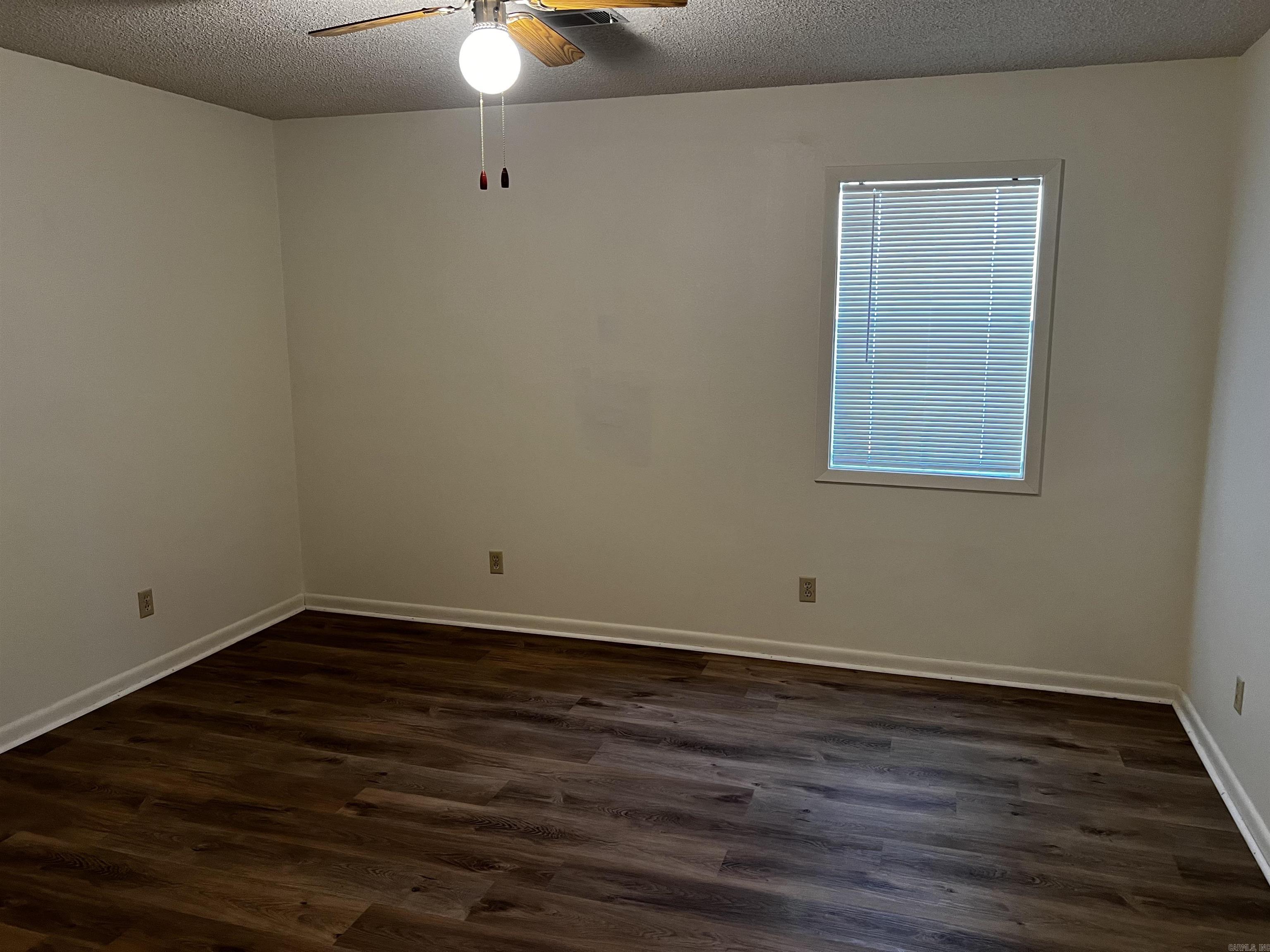 706 W Pine  Heber Springs, AR