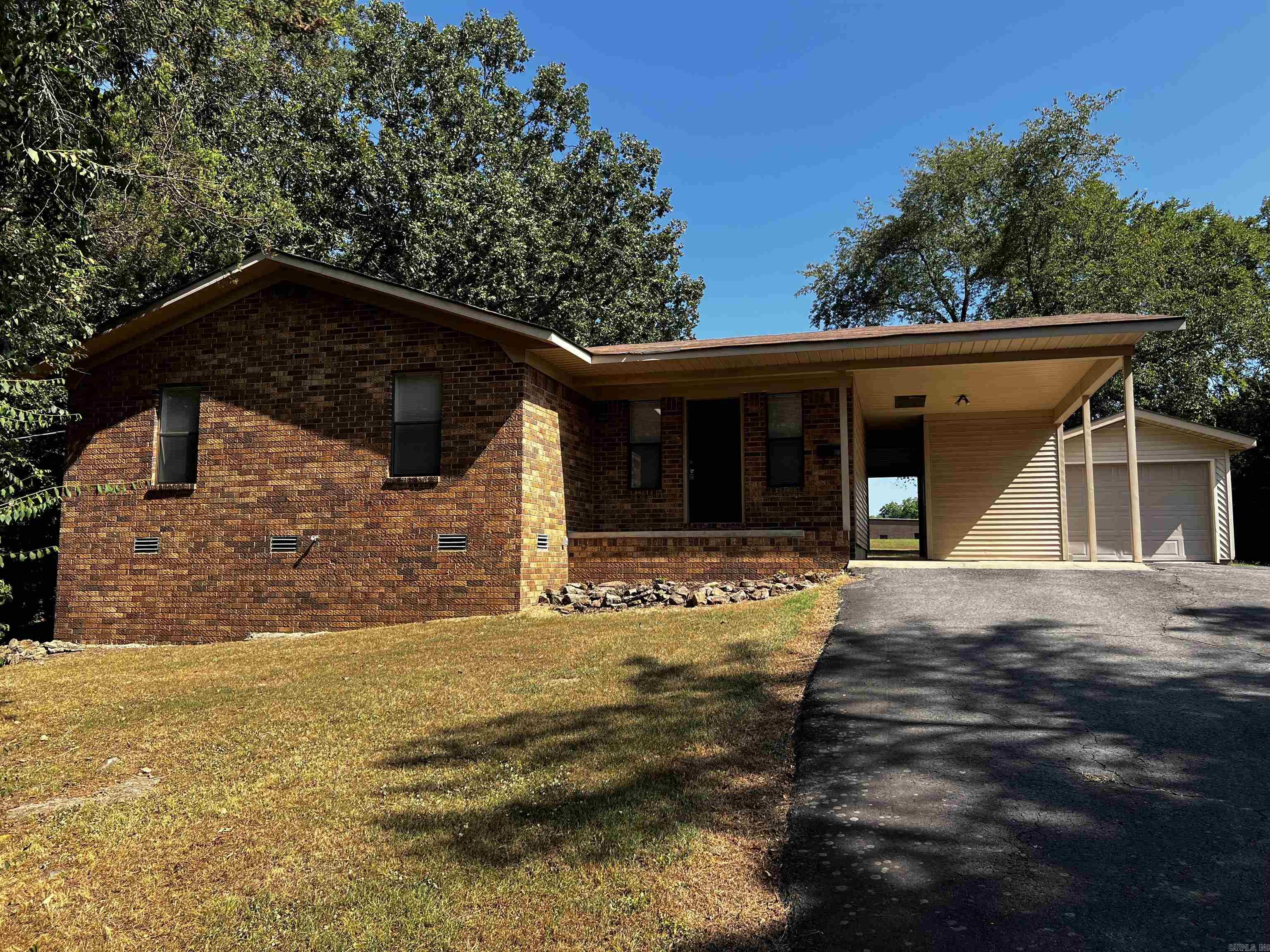 706 W Pine  Heber Springs, AR