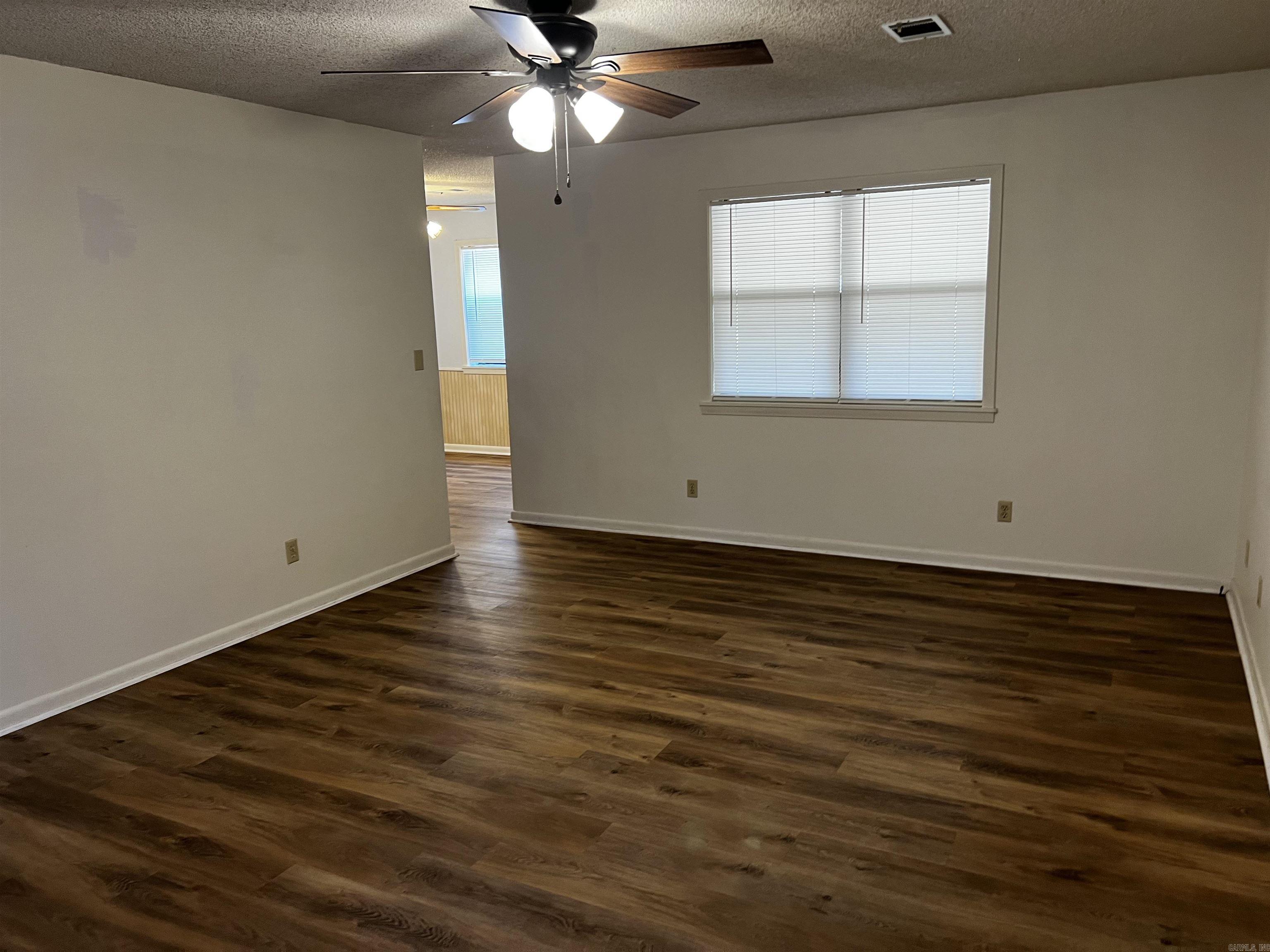 706 W Pine  Heber Springs, AR