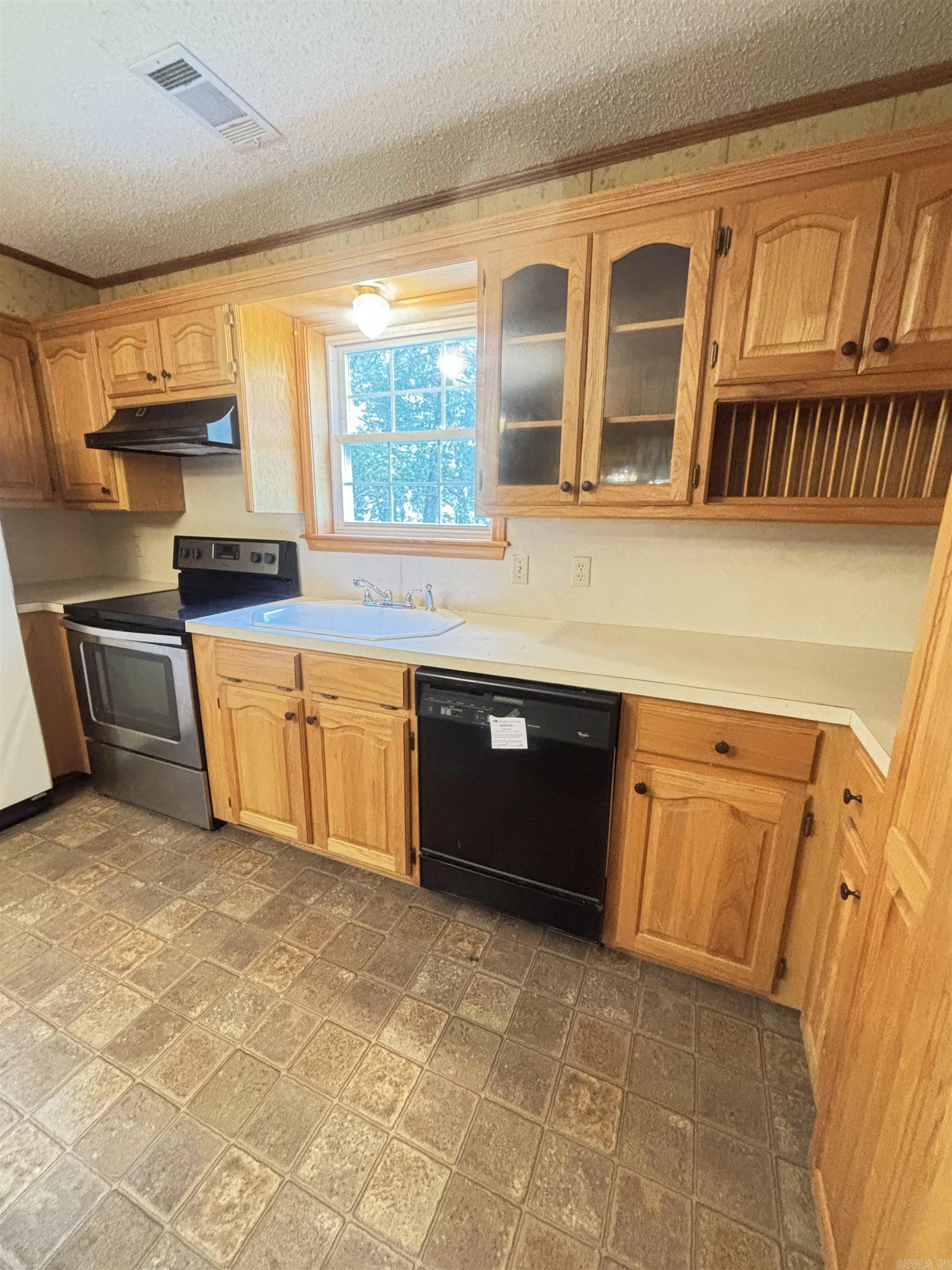 13 Artesian Well Road  New Blaine, AR