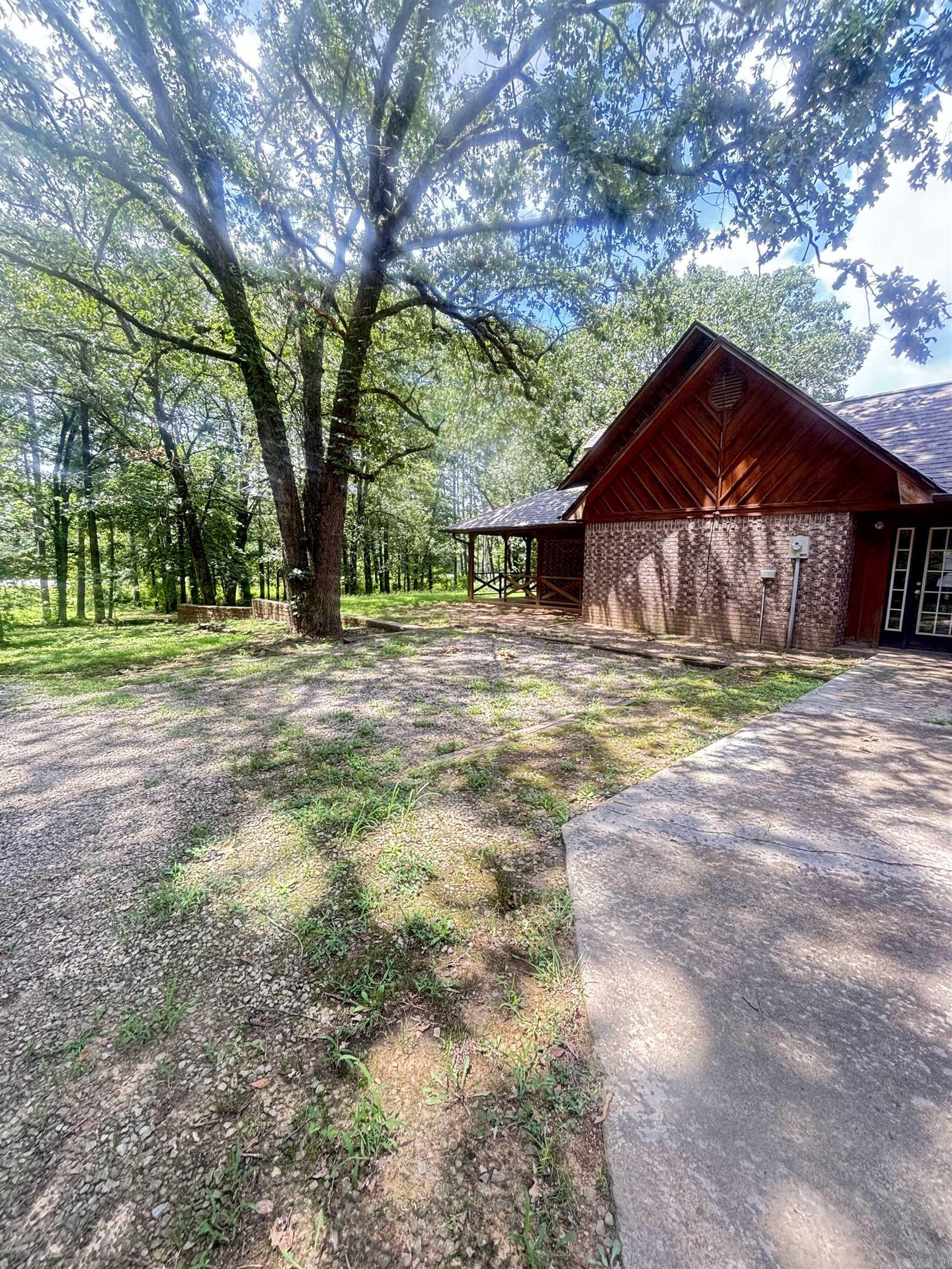 13 Artesian Well Road  New Blaine, AR