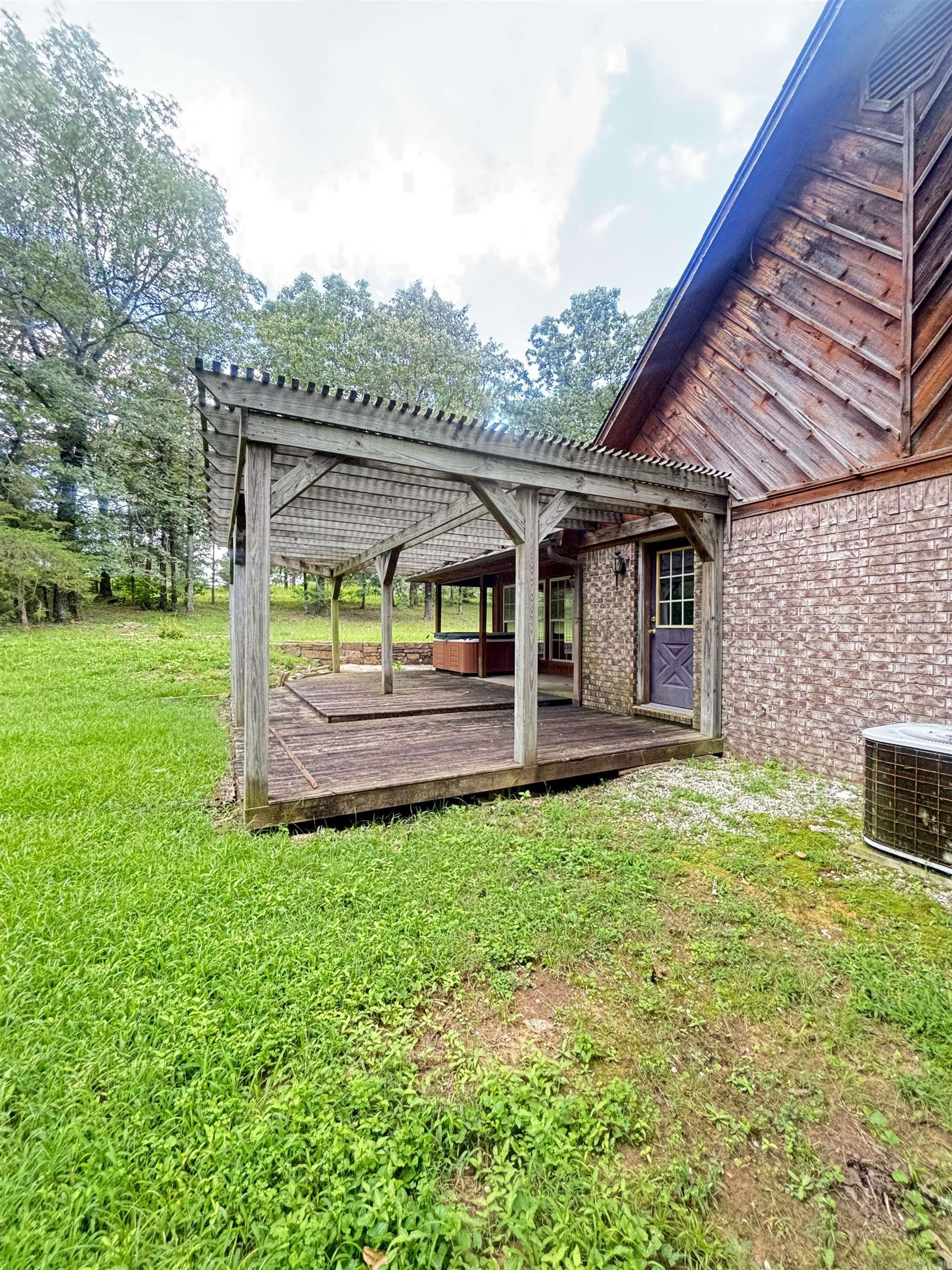 13 Artesian Well Road  New Blaine, AR