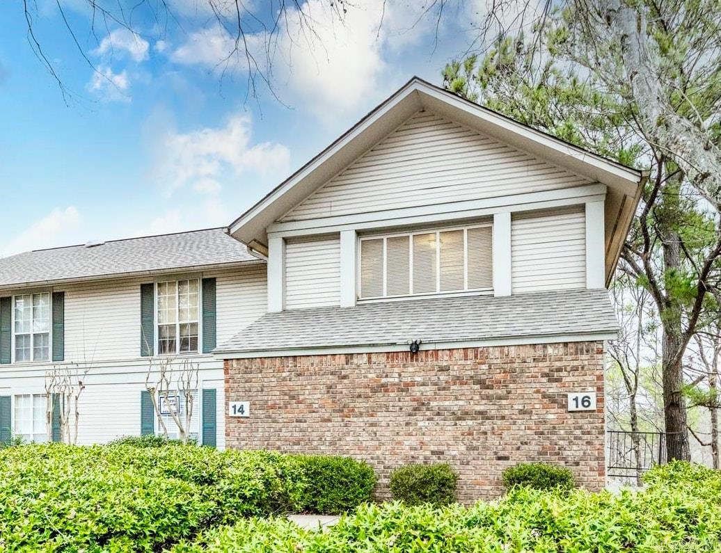 16 Reservoir Heights Drive