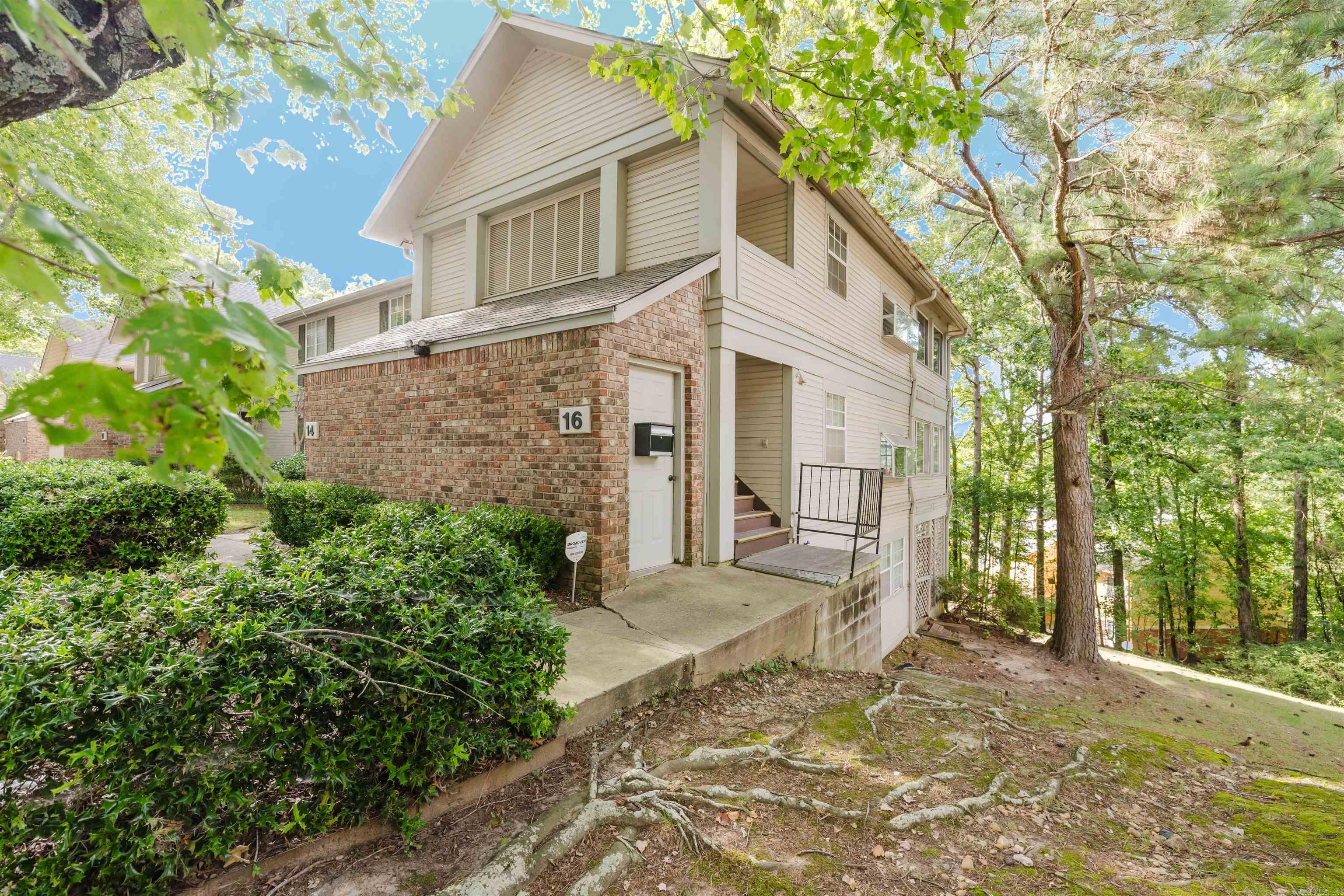 16 Reservoir Heights  Little Rock, AR