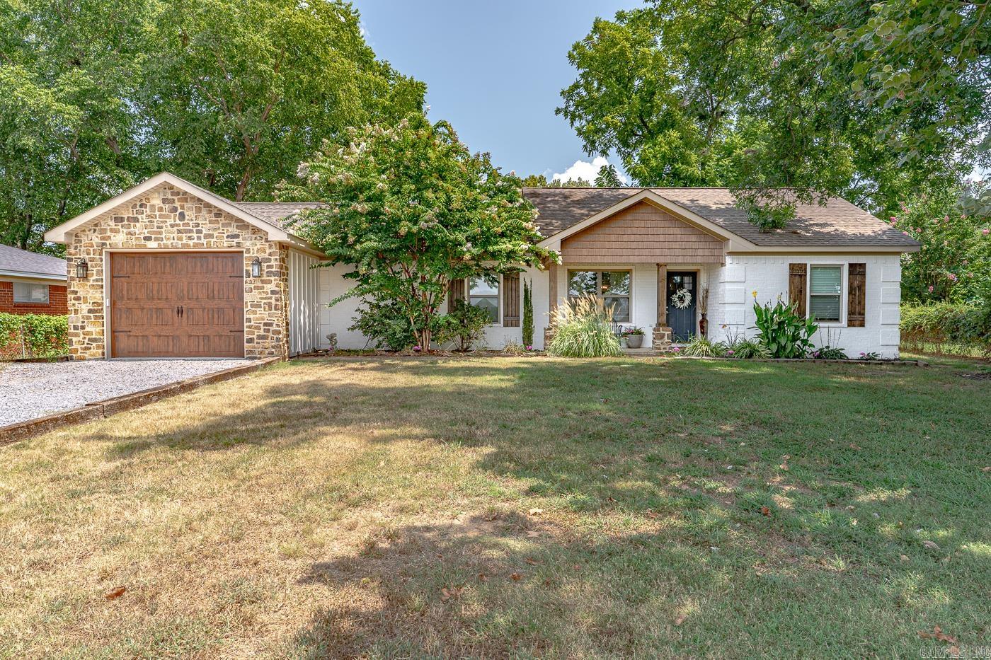 702 Catfish Dr  Lake City, AR