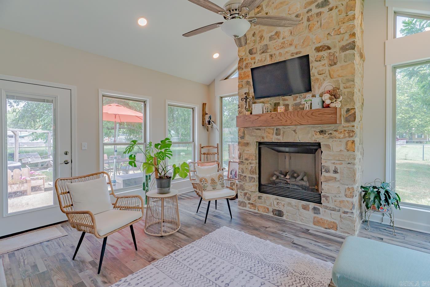 702 Catfish Dr  Lake City, AR