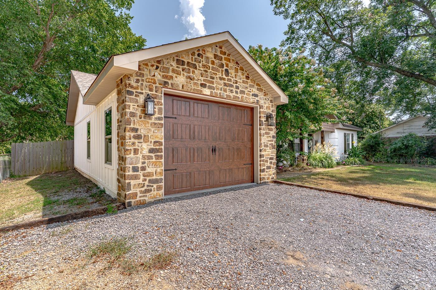 702 Catfish Dr  Lake City, AR