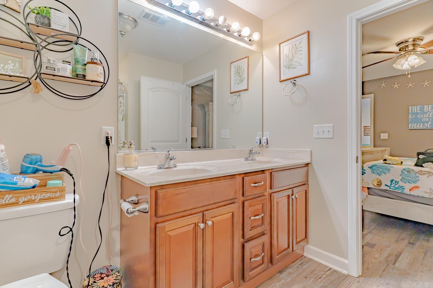 702 Catfish Dr  Lake City, AR