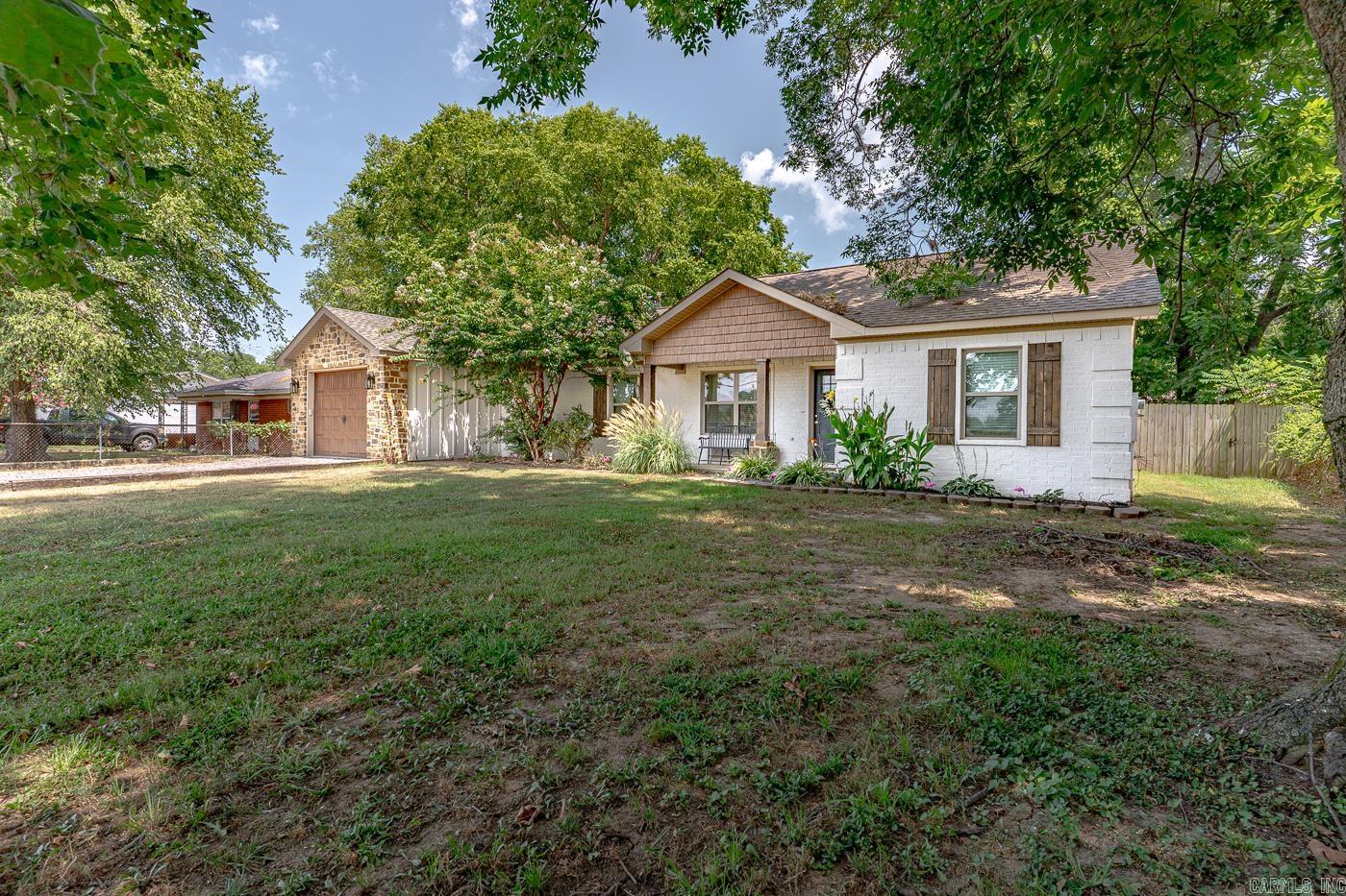 702 Catfish Dr  Lake City, AR
