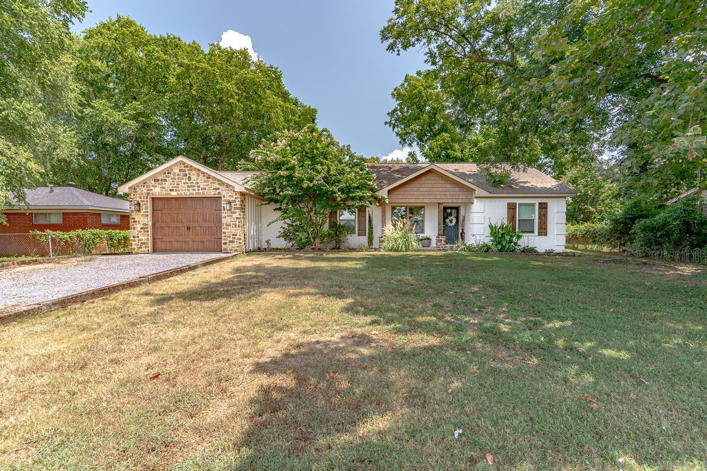 702 Catfish Dr  Lake City, AR