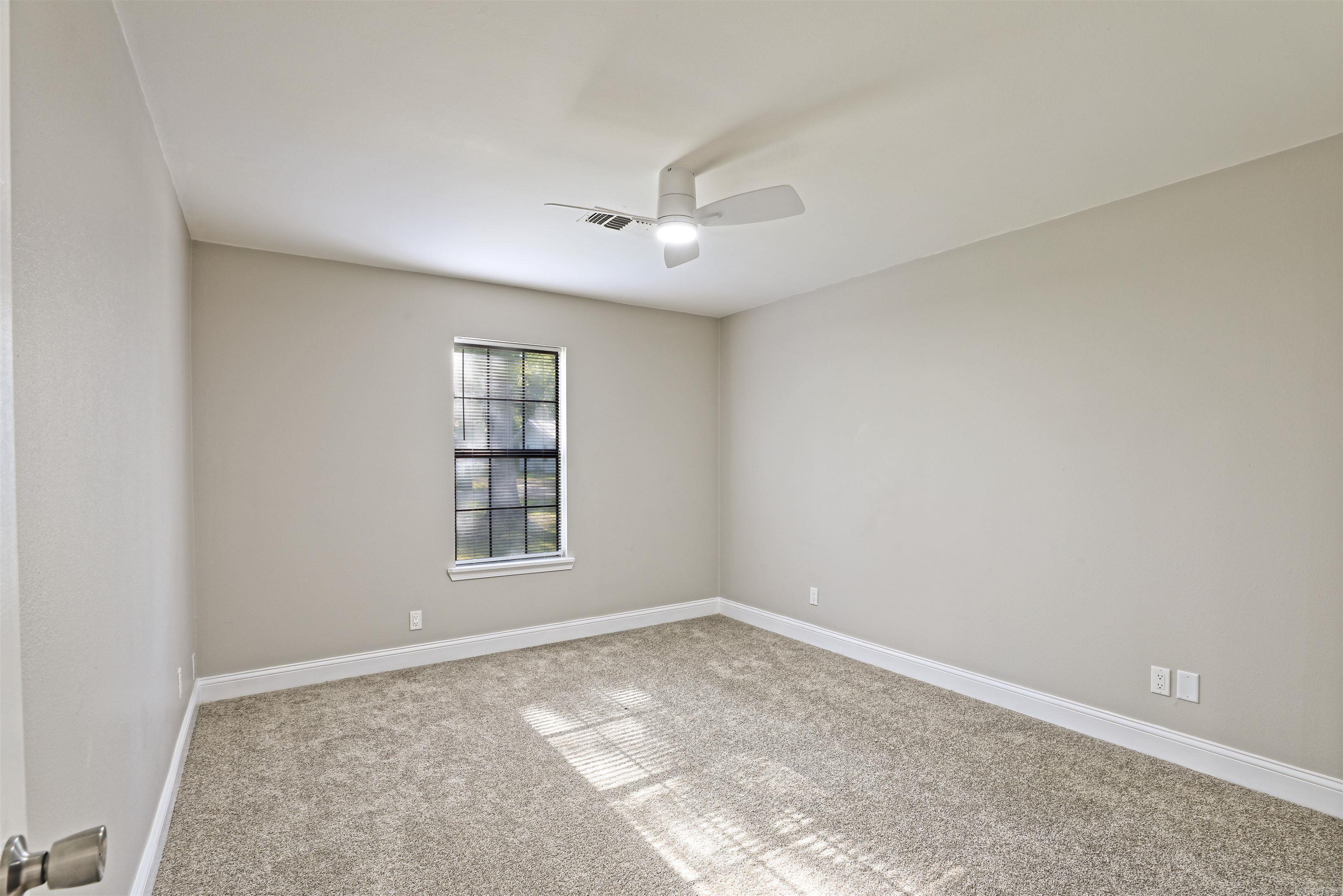 301 Betty  White Hall, AR