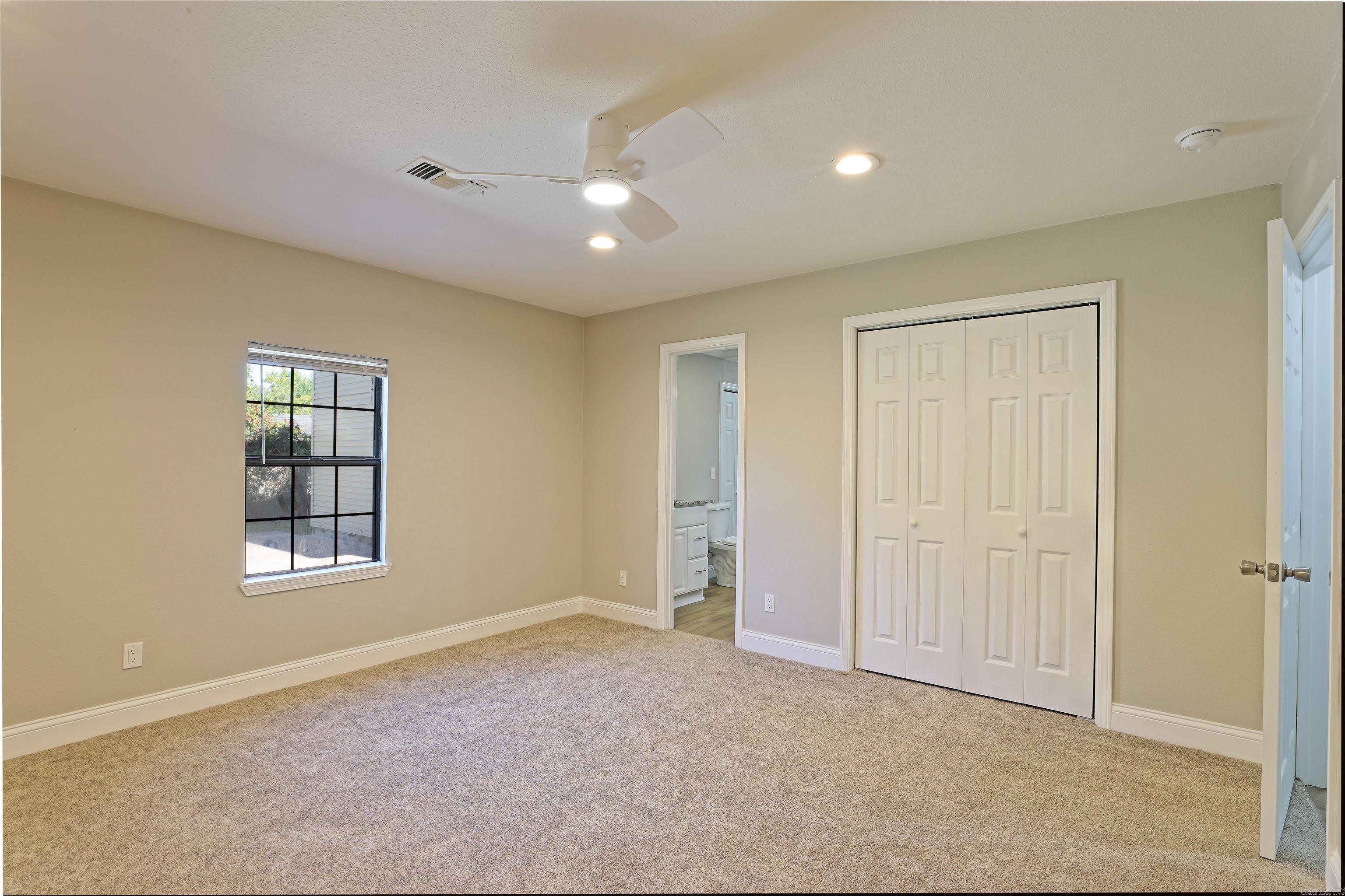 301 Betty  White Hall, AR