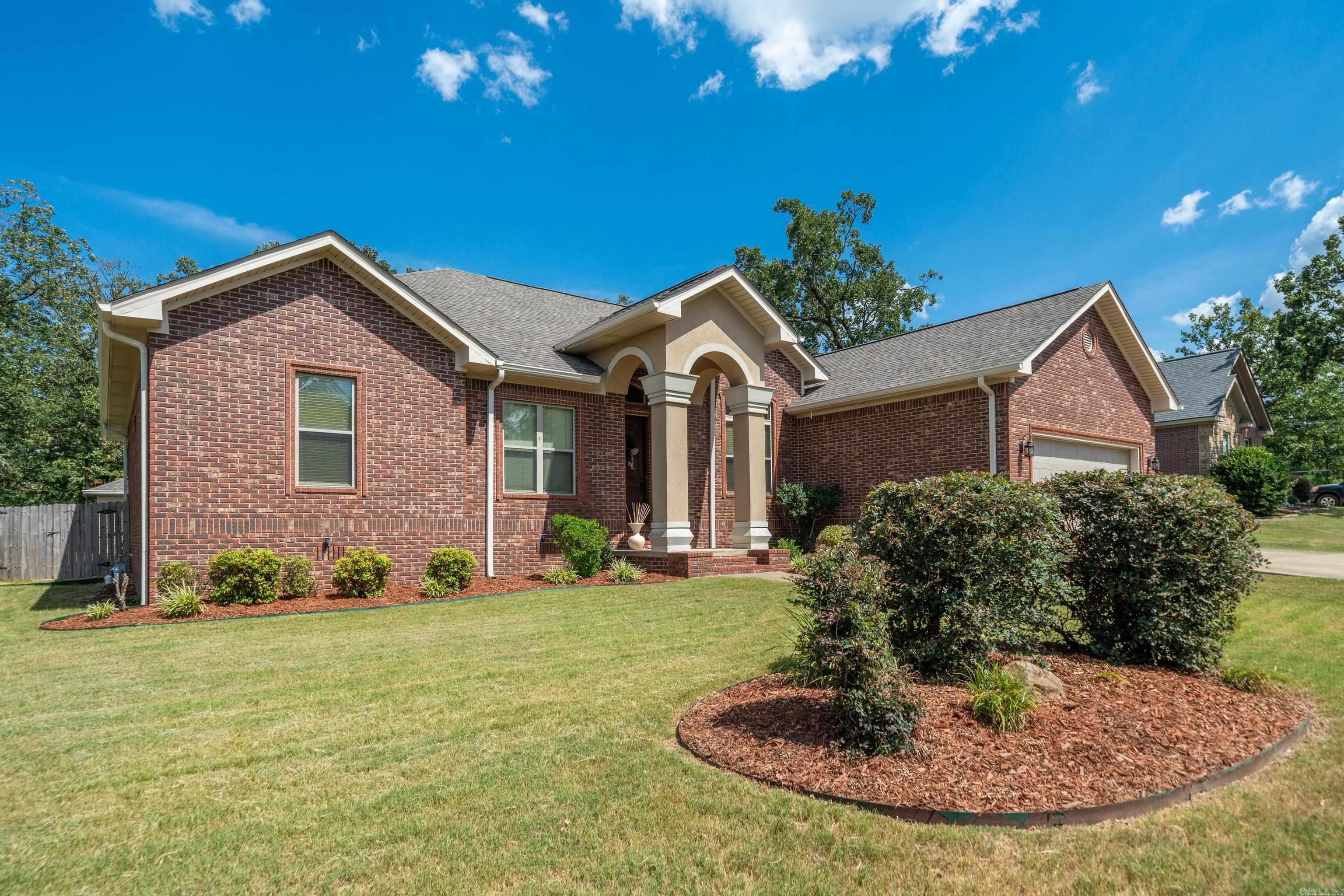 110 Big Oak  Hot Springs, AR