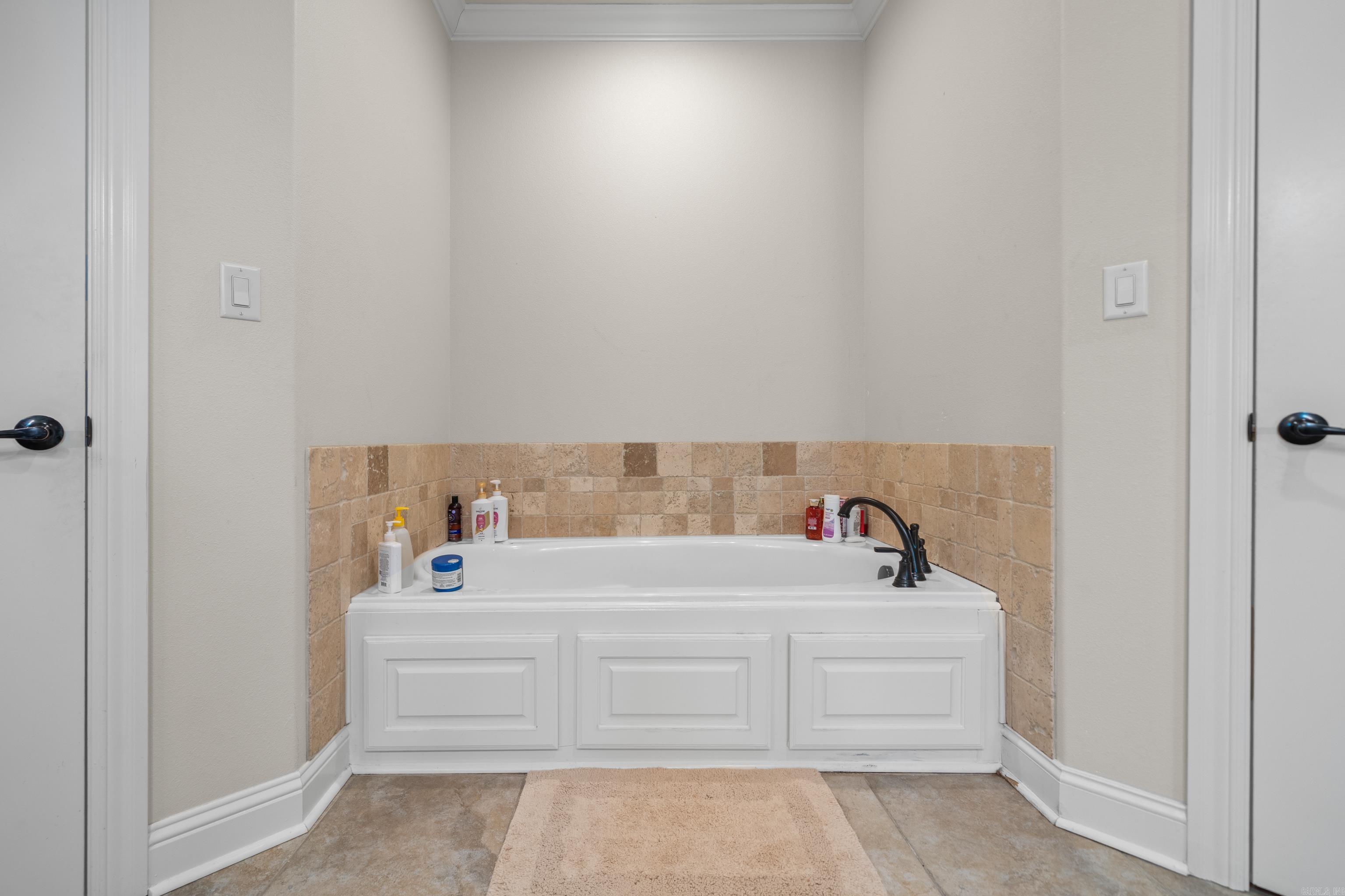 110 Big Oak  Hot Springs, AR
