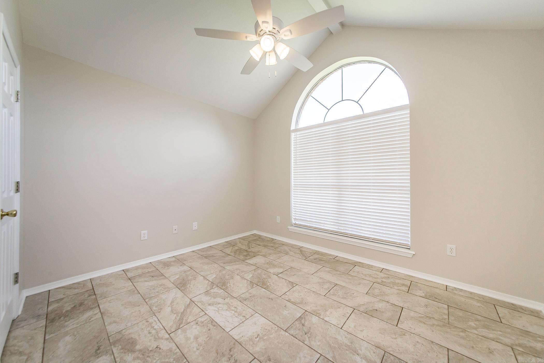 125 Centerview  Searcy, AR