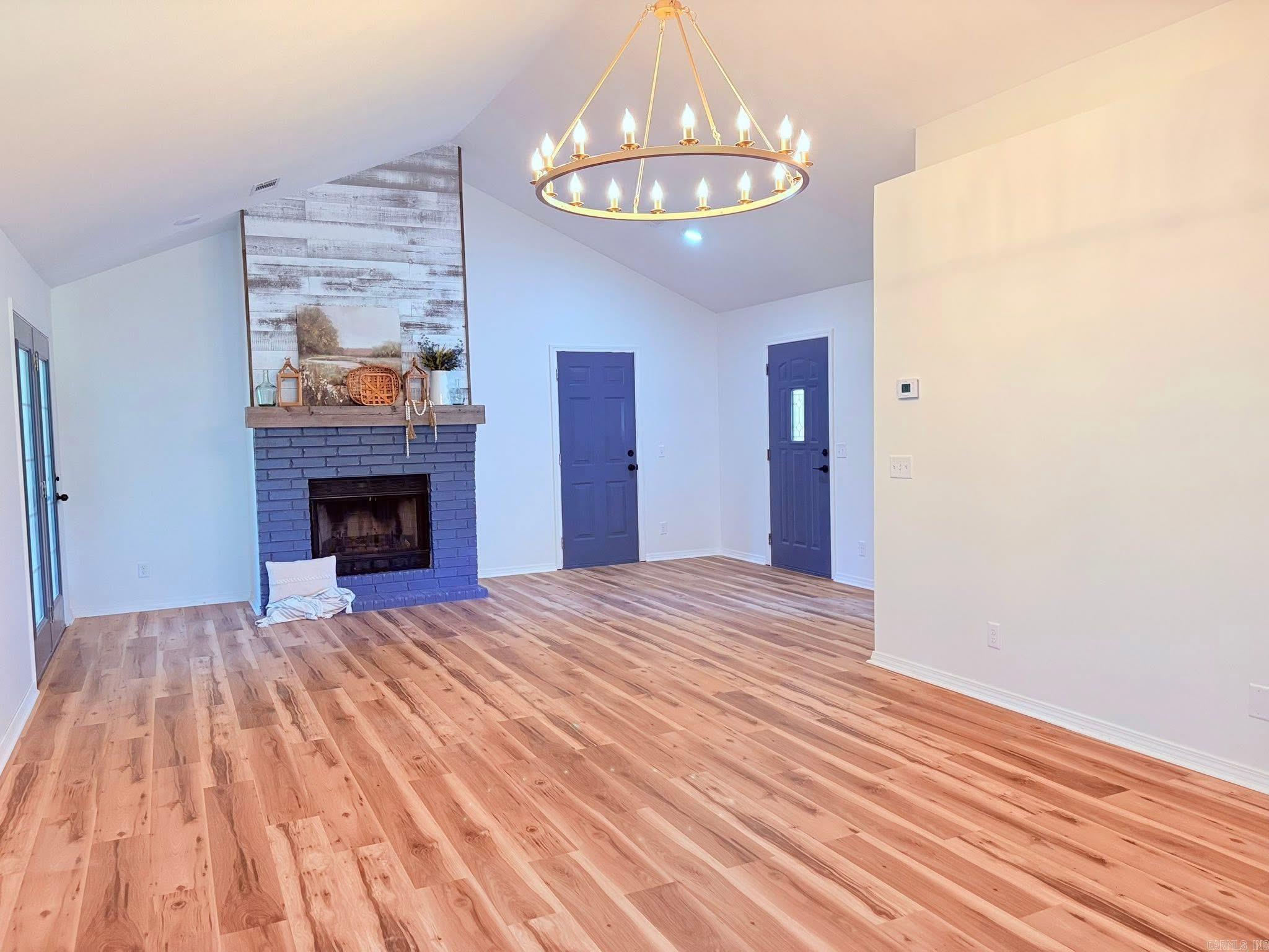 165 Mountain View Circle  Clarksville, AR