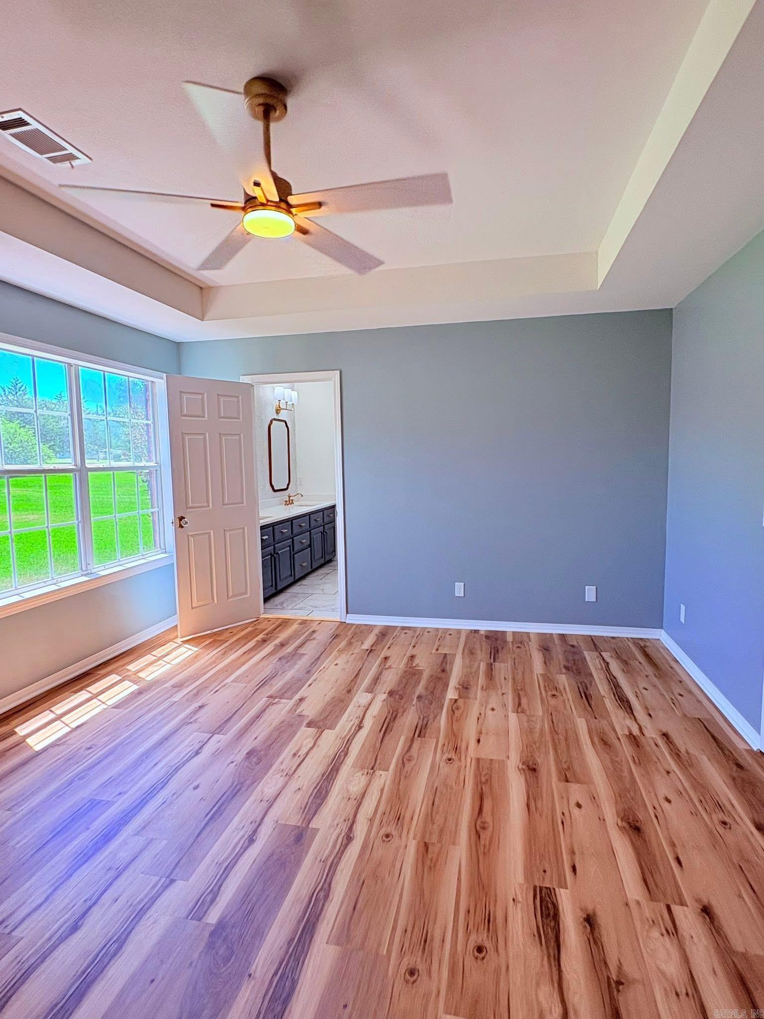 165 Mountain View Circle  Clarksville, AR
