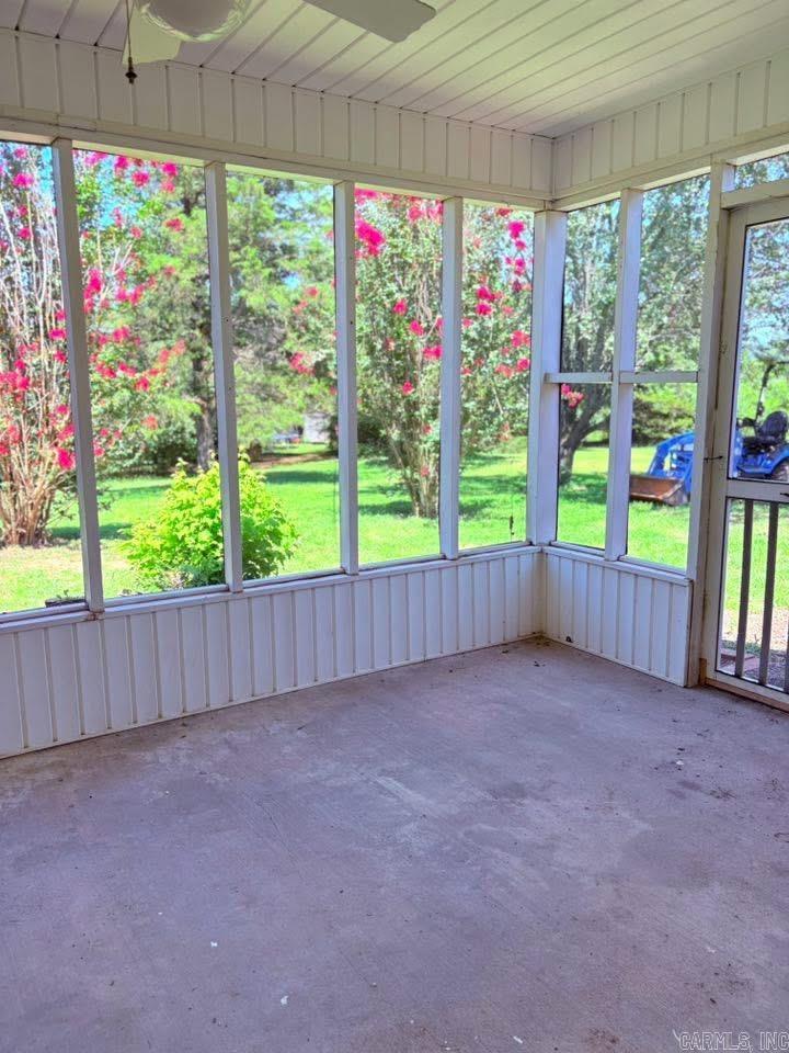 165 Mountain View Circle  Clarksville, AR