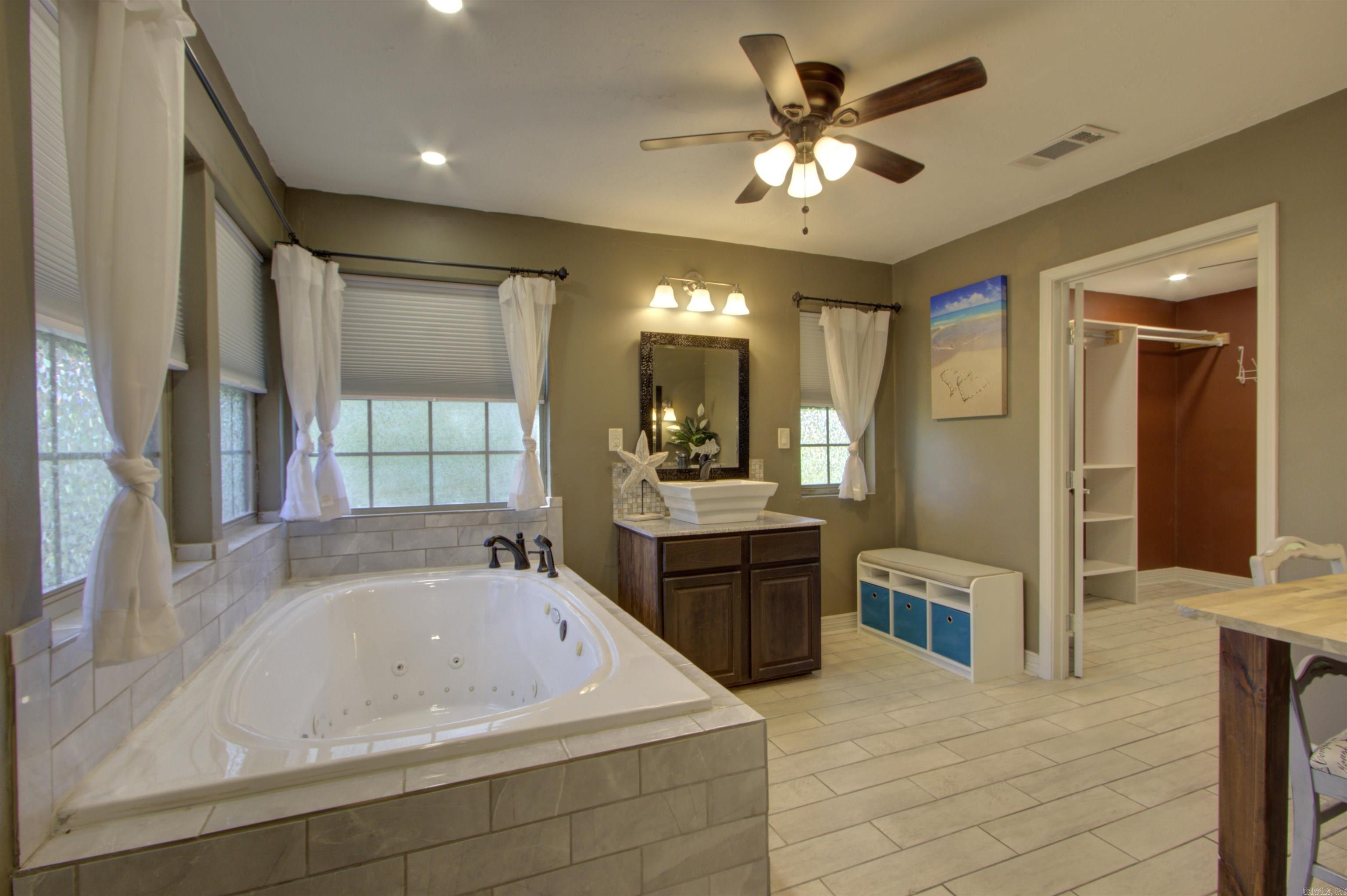6112 Genoa Rd  Texarkana, AR