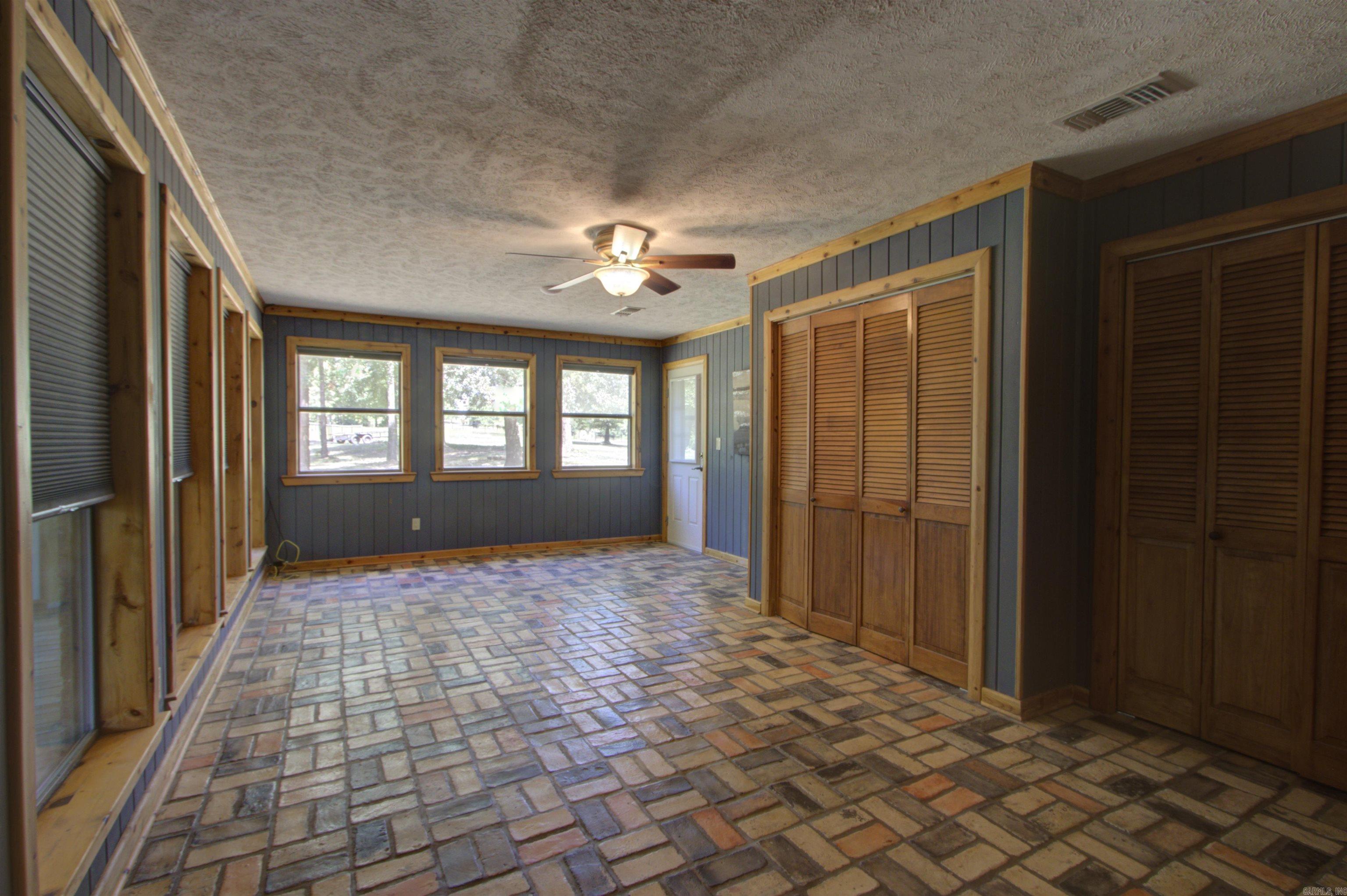 6112 Genoa Rd  Texarkana, AR