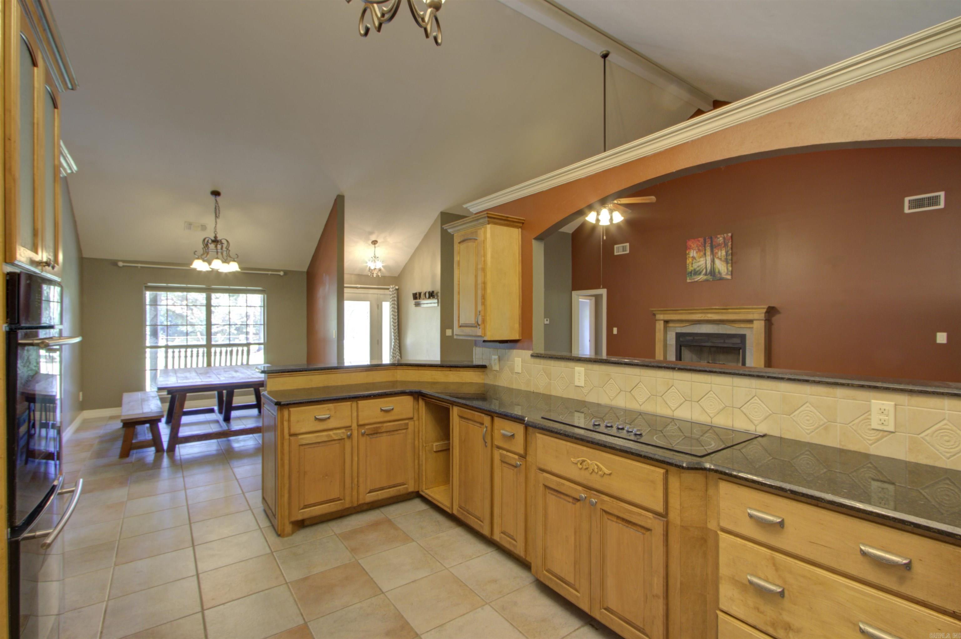 6112 Genoa Rd  Texarkana, AR