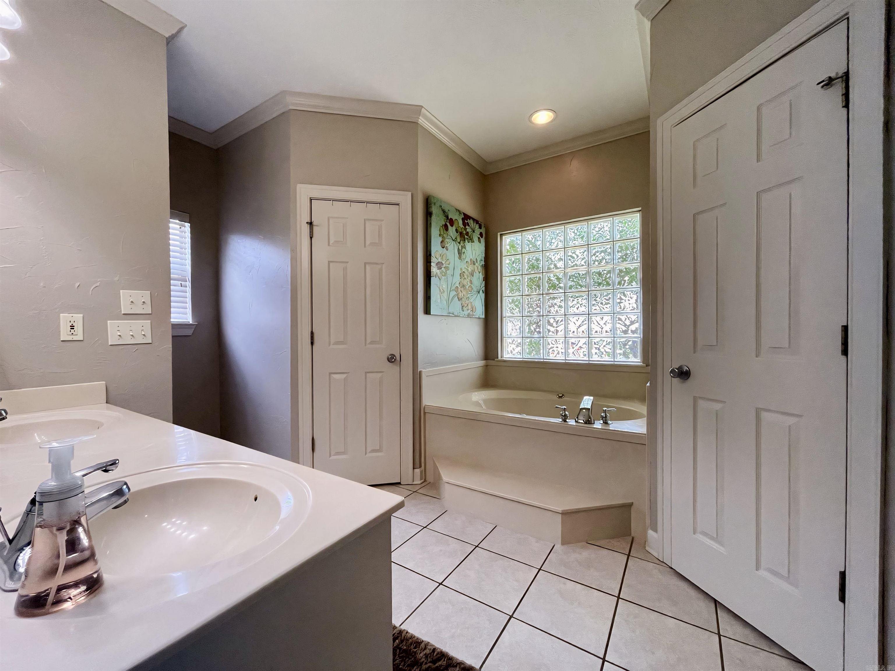 1425 Crosspoint Rd  Conway, AR