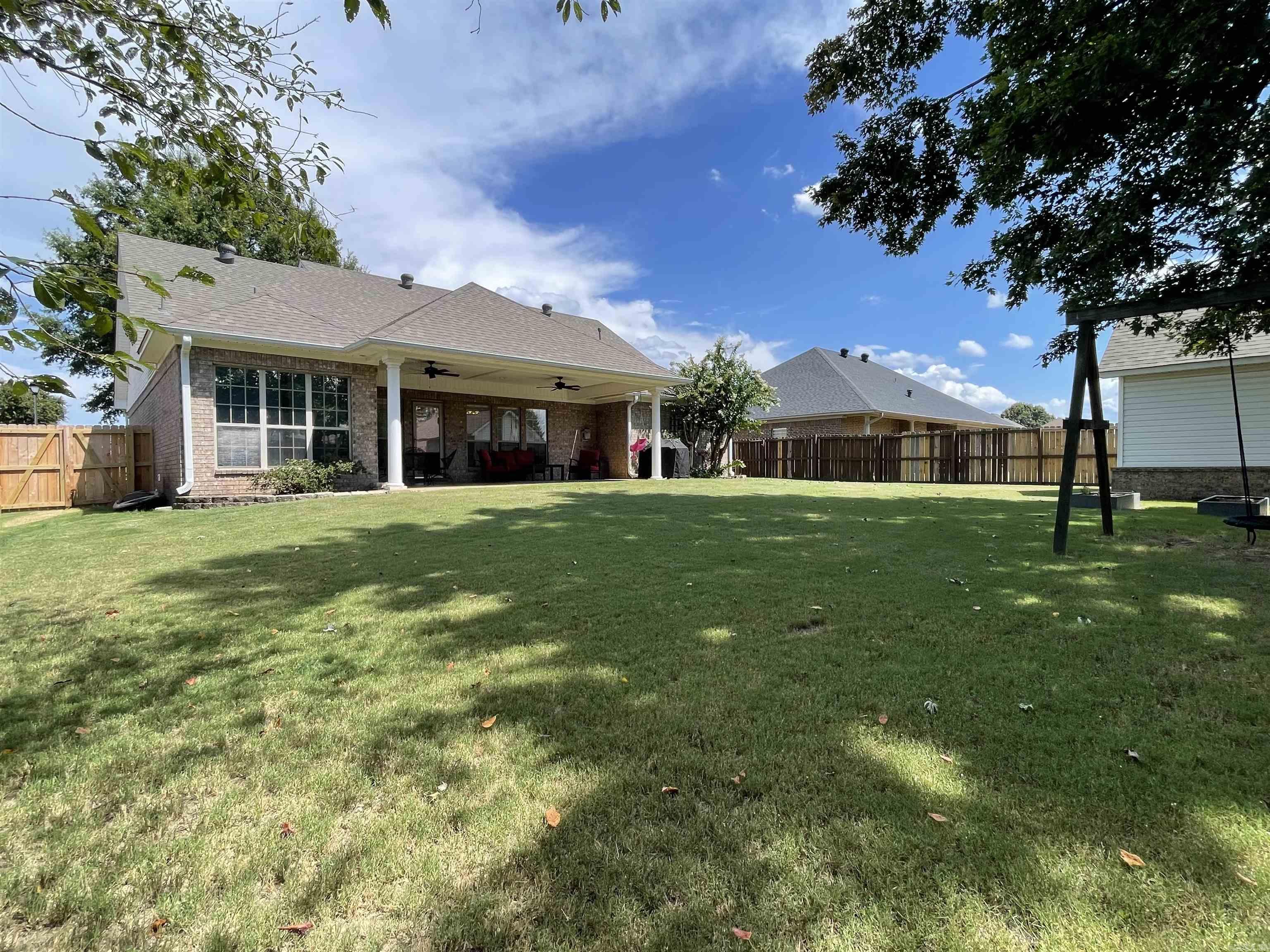 1425 Crosspoint Rd  Conway, AR