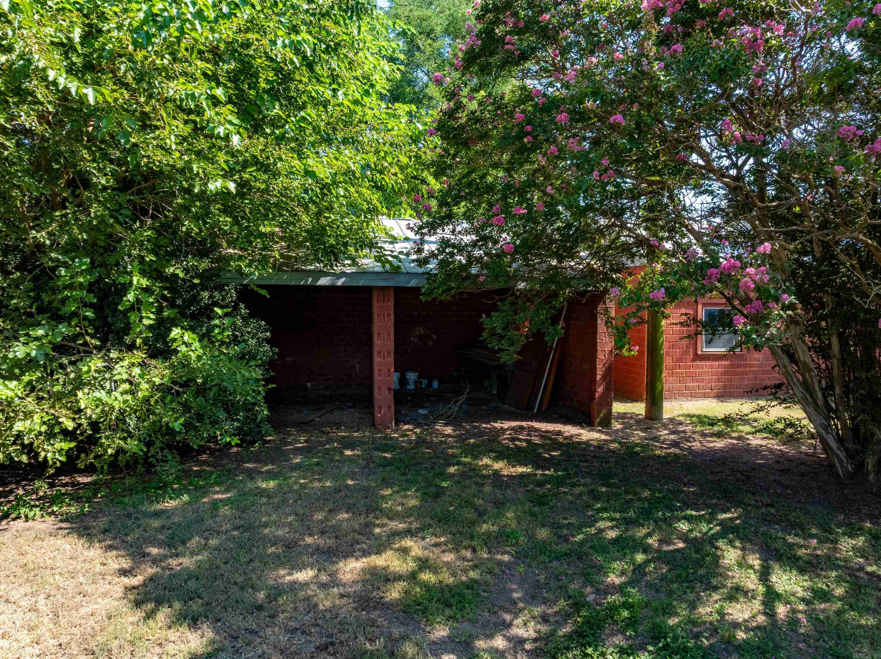 5235 Neil Rd  Fisher, AR