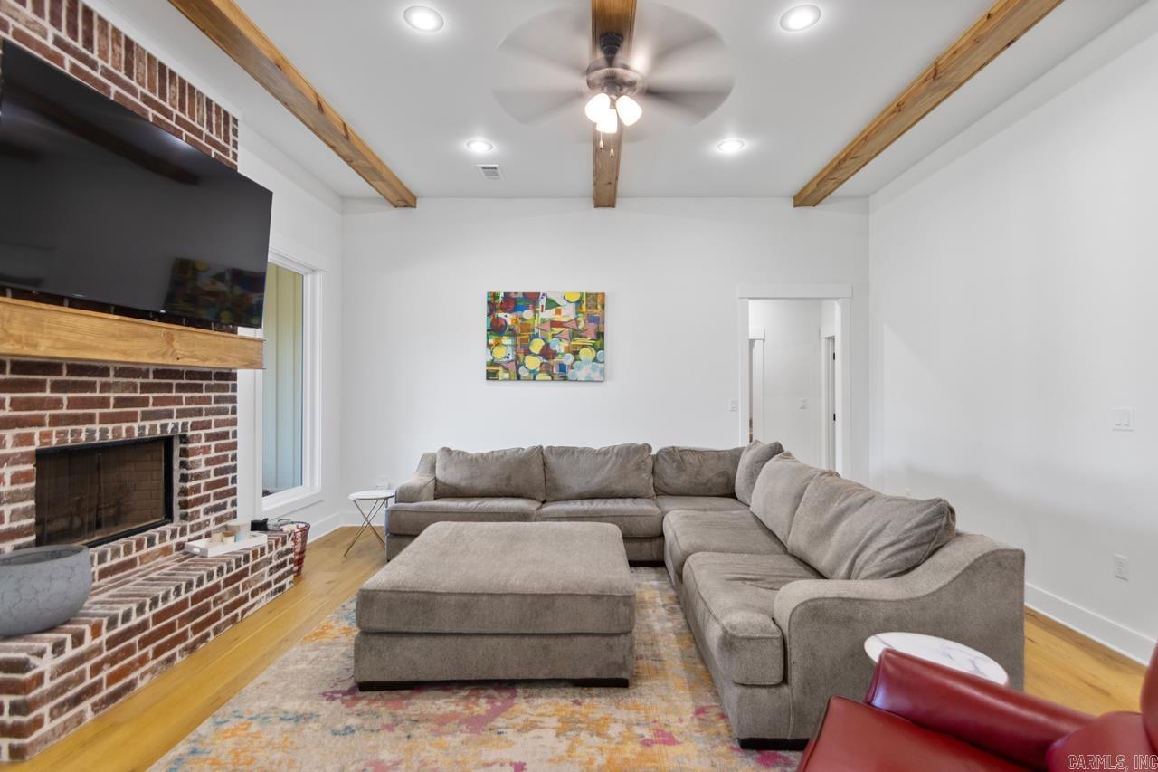 5947 Beth Ln  Benton, AR