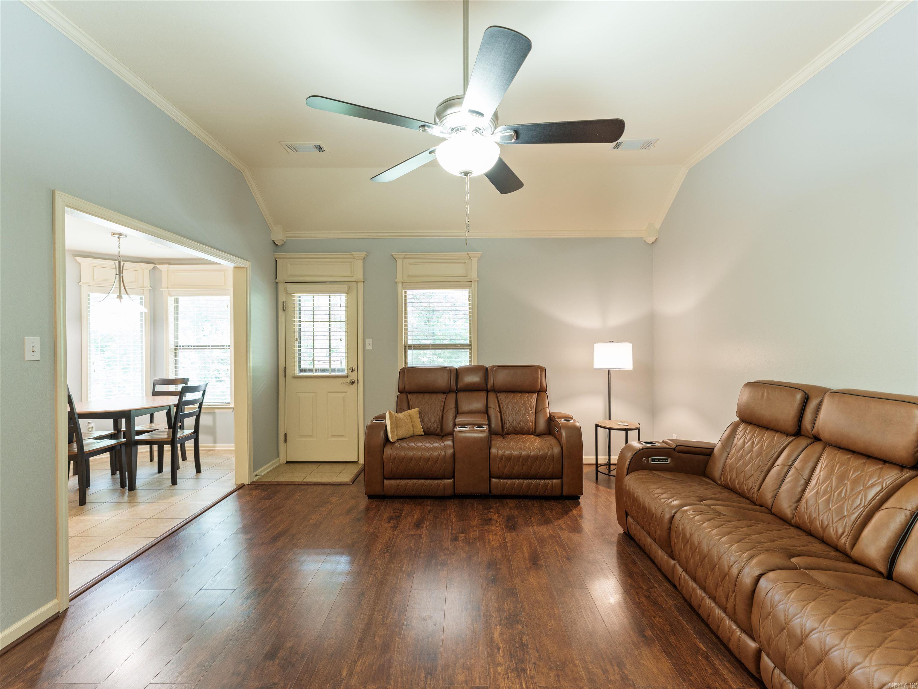 213 Pleasant Holly  Benton, AR