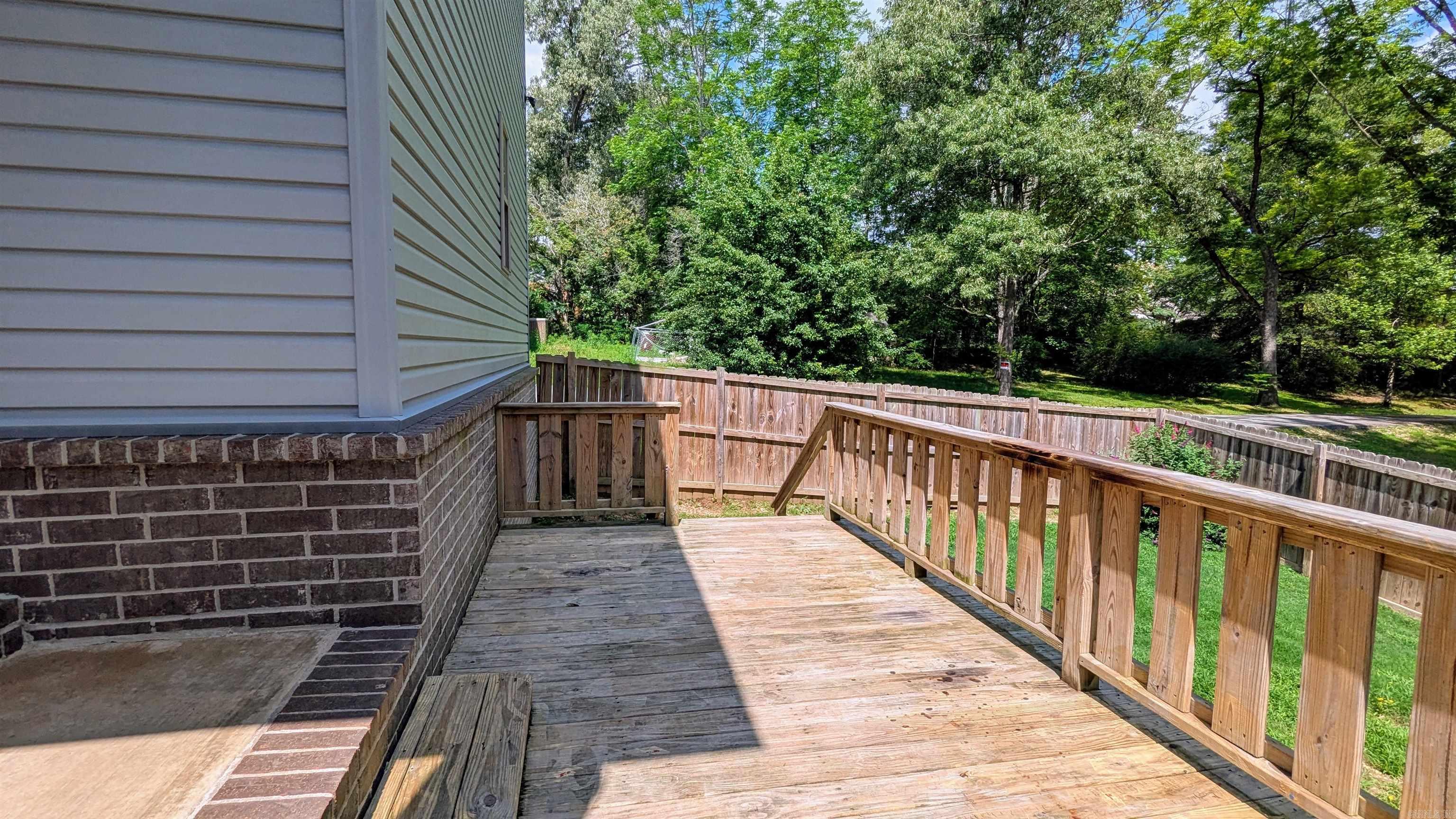 112 E Sunset Drive  Sheridan, AR