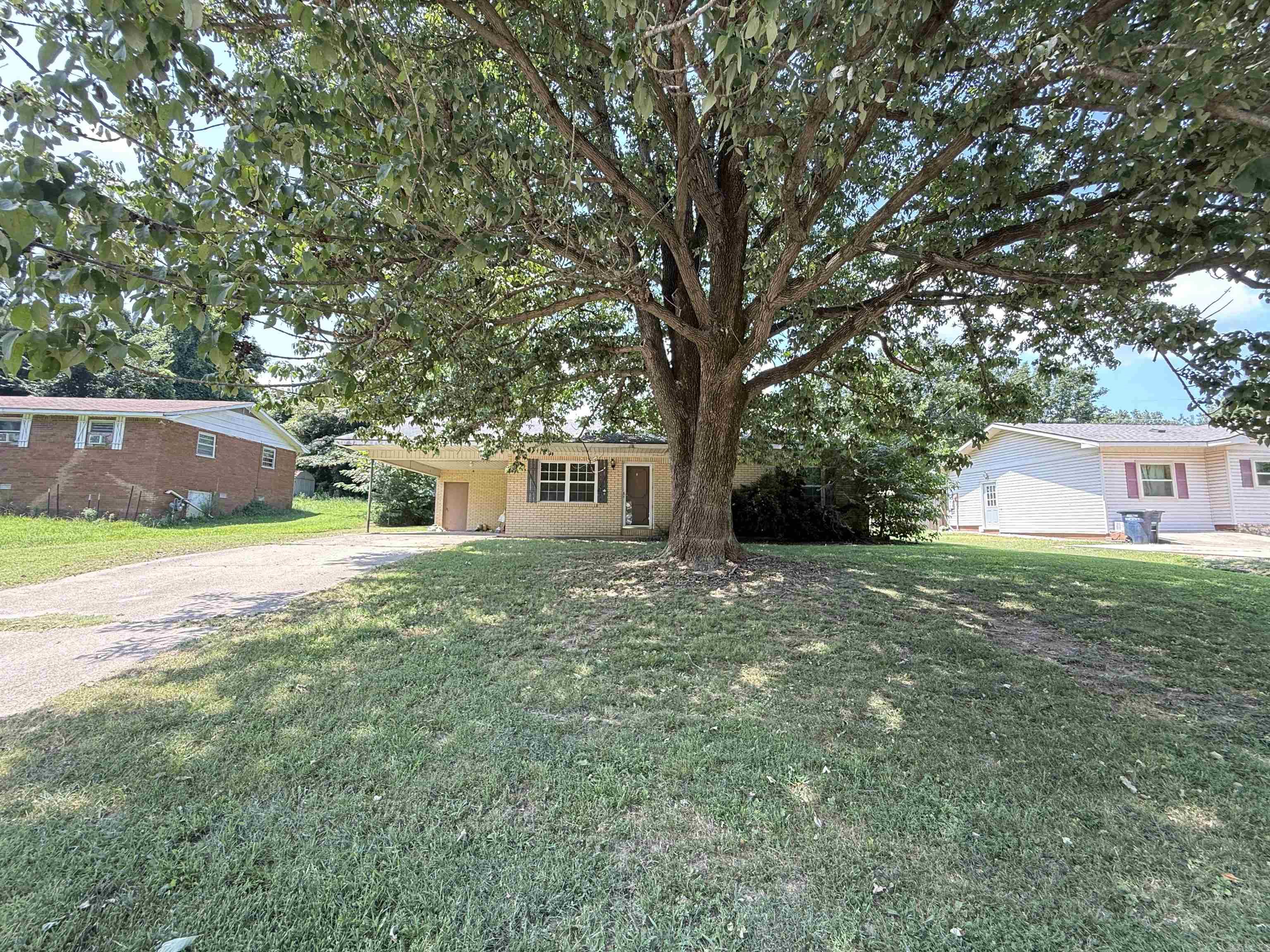 416 Lee  Piggott, AR