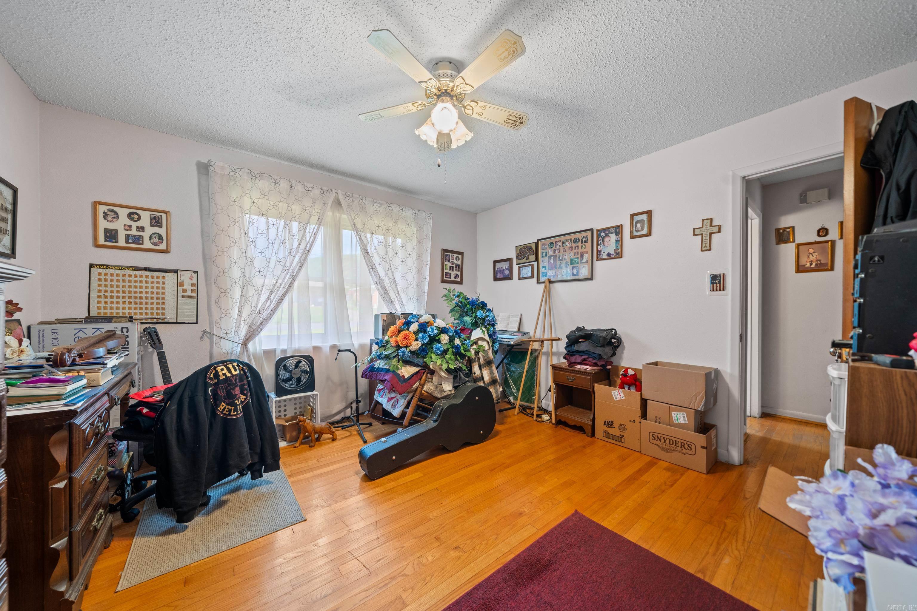 111 Dahlia St.  Hot Springs, AR
