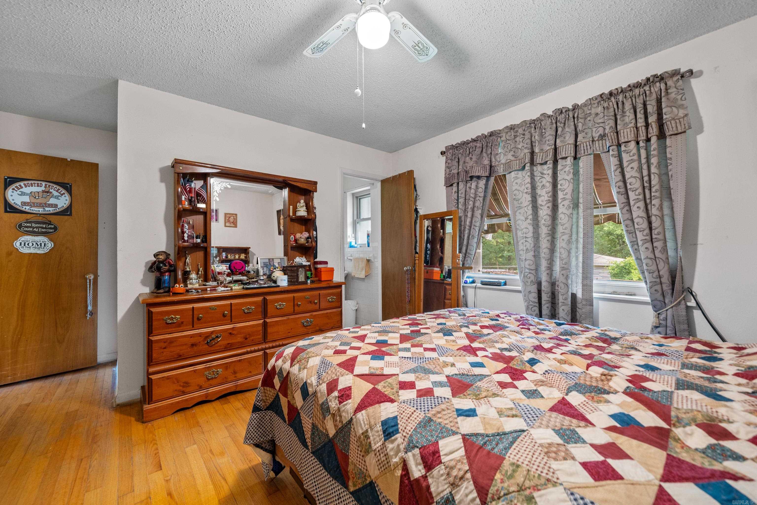 111 Dahlia St.  Hot Springs, AR