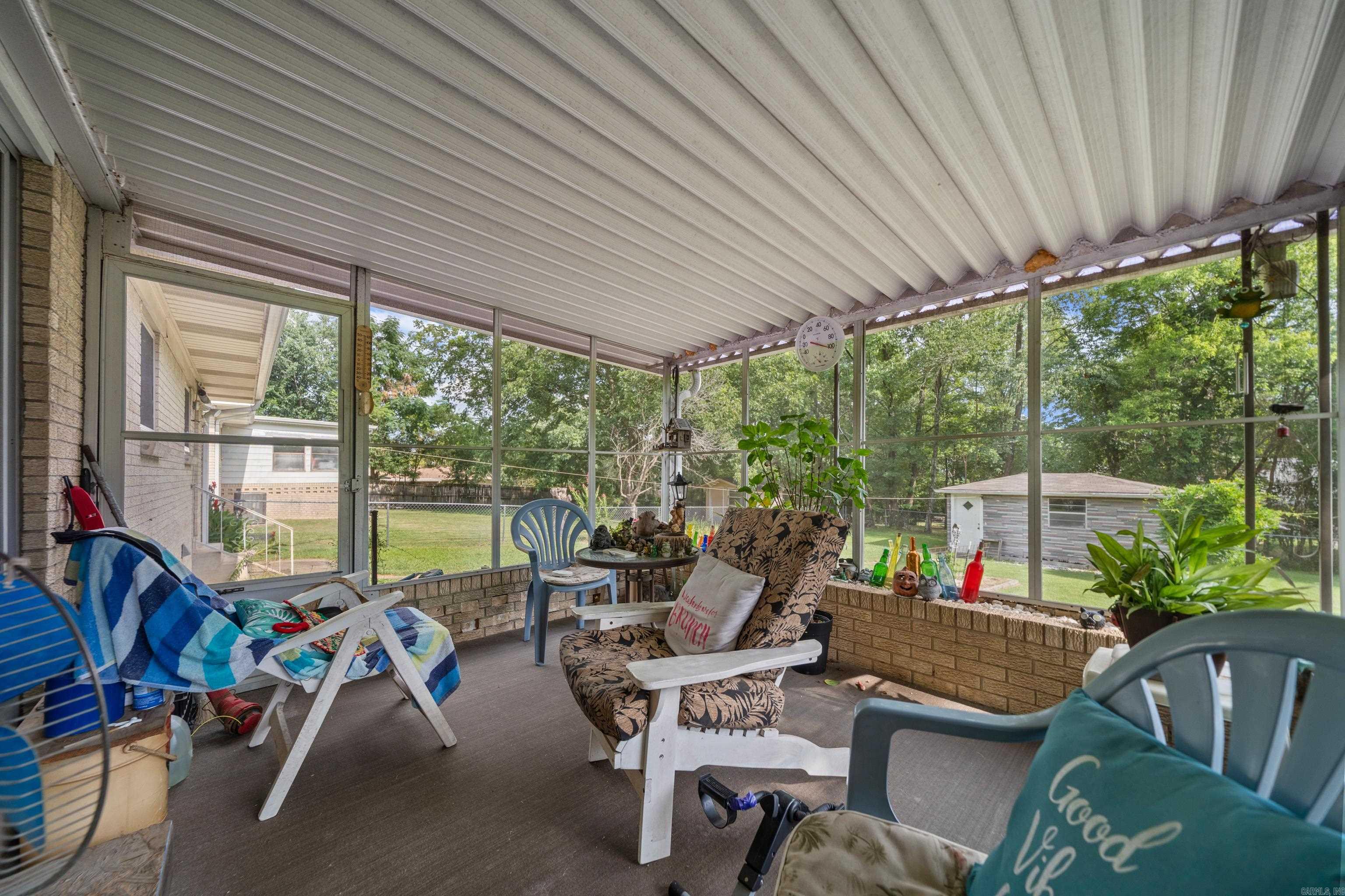 111 Dahlia St.  Hot Springs, AR