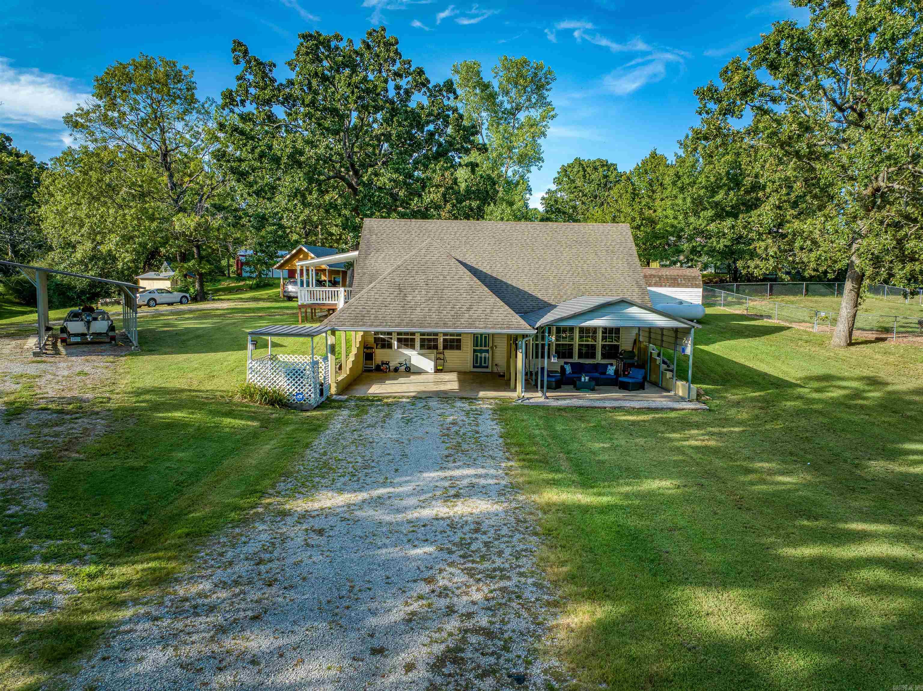 137 Sunrise  Mountain Home, AR