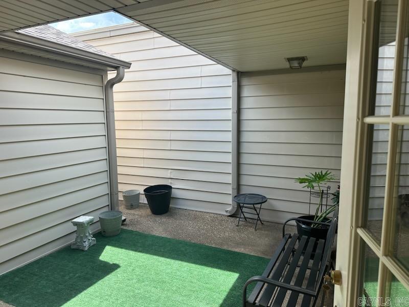 54 Reservoir Heights Drive  Little Rock, AR