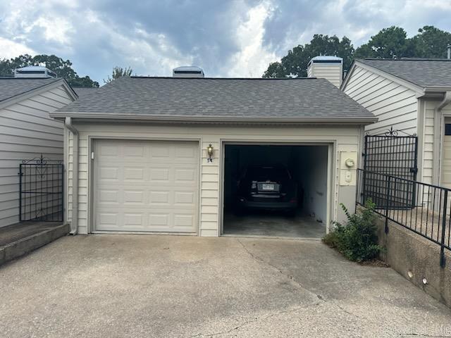 54 Reservoir Heights Drive  Little Rock, AR